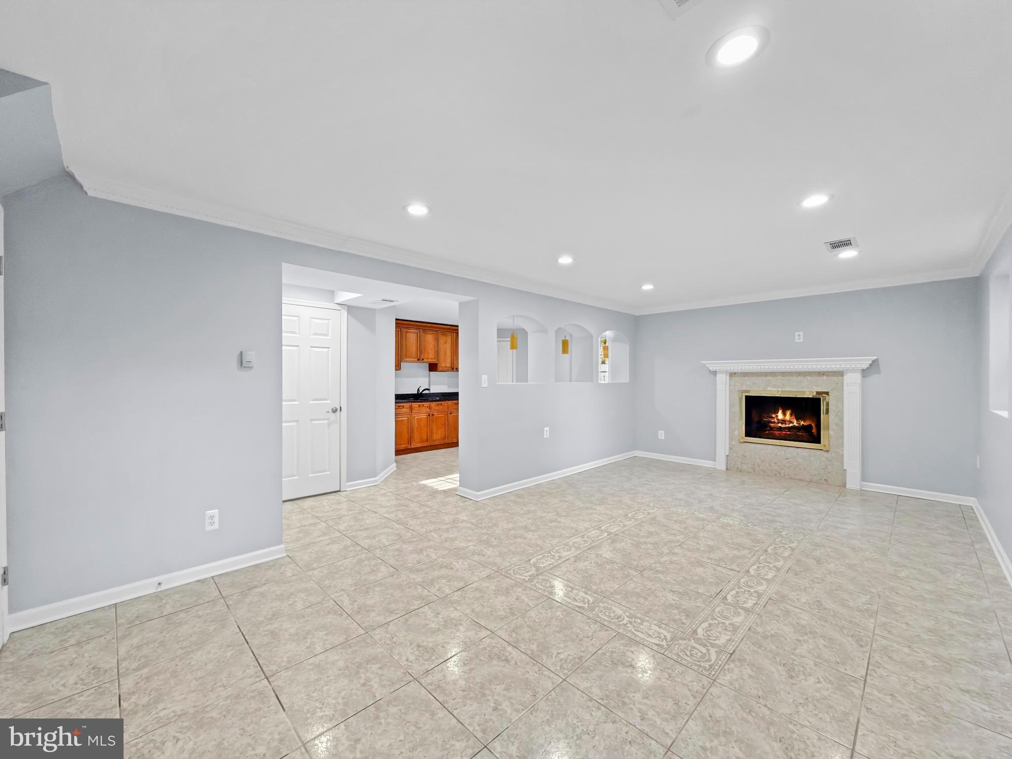 KINGS CONTRIVANCE - Residential