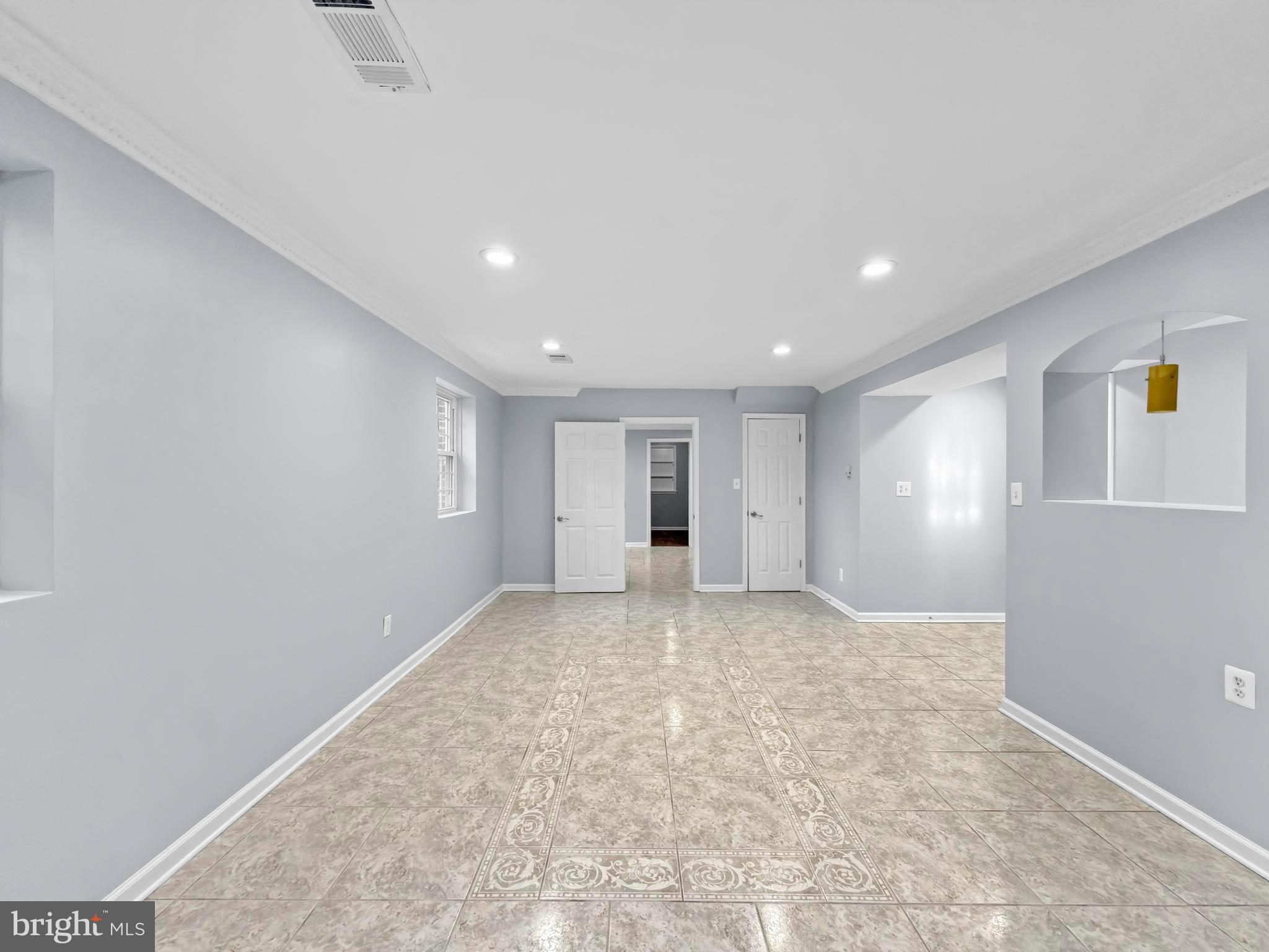 KINGS CONTRIVANCE - Residential