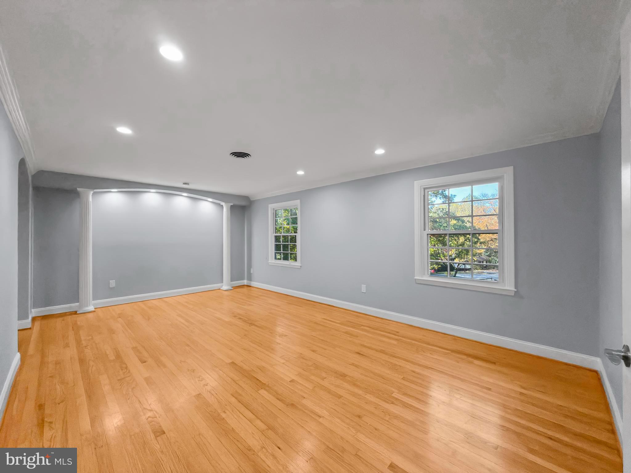 KINGS CONTRIVANCE - Residential