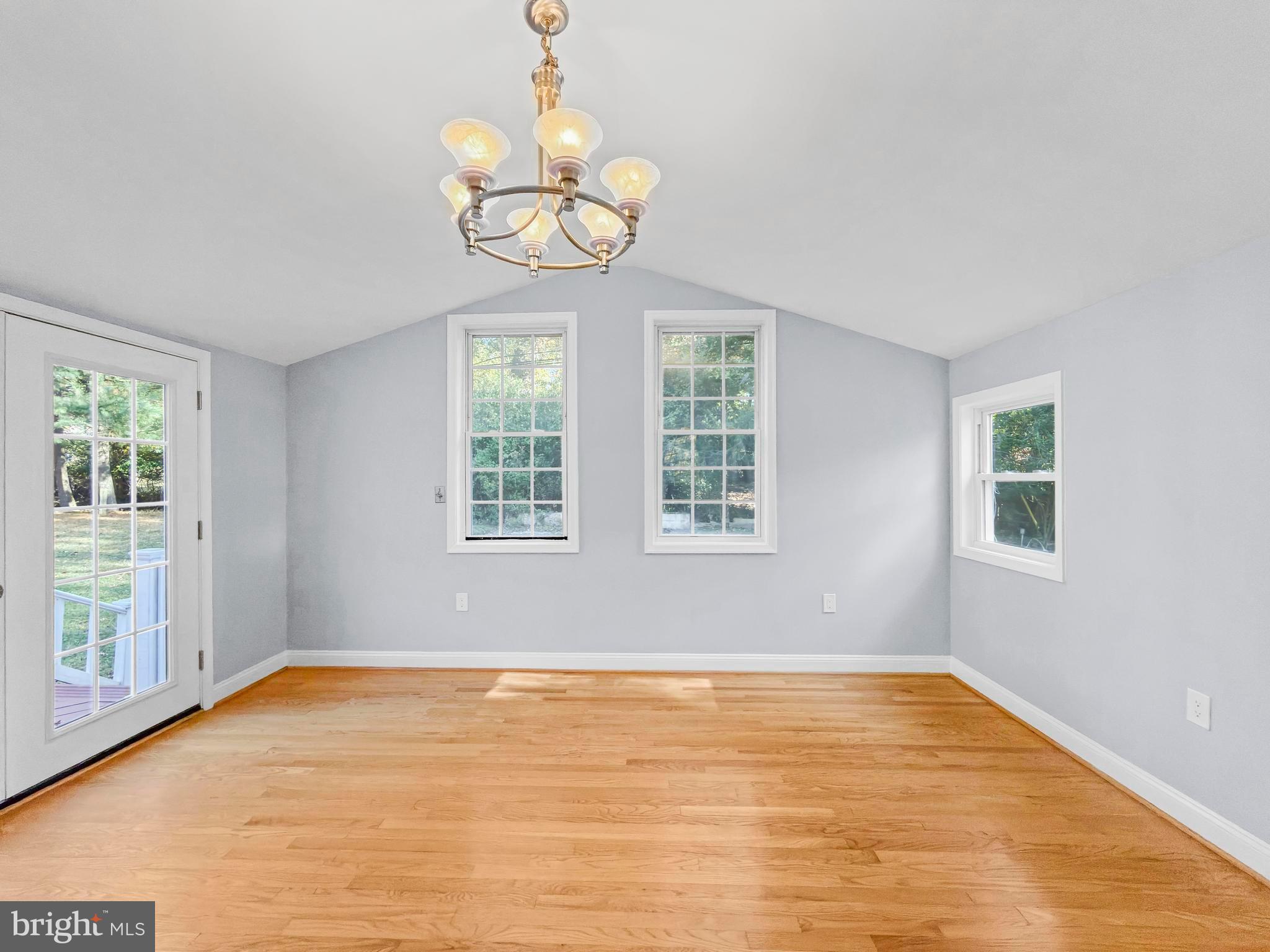 KINGS CONTRIVANCE - Residential