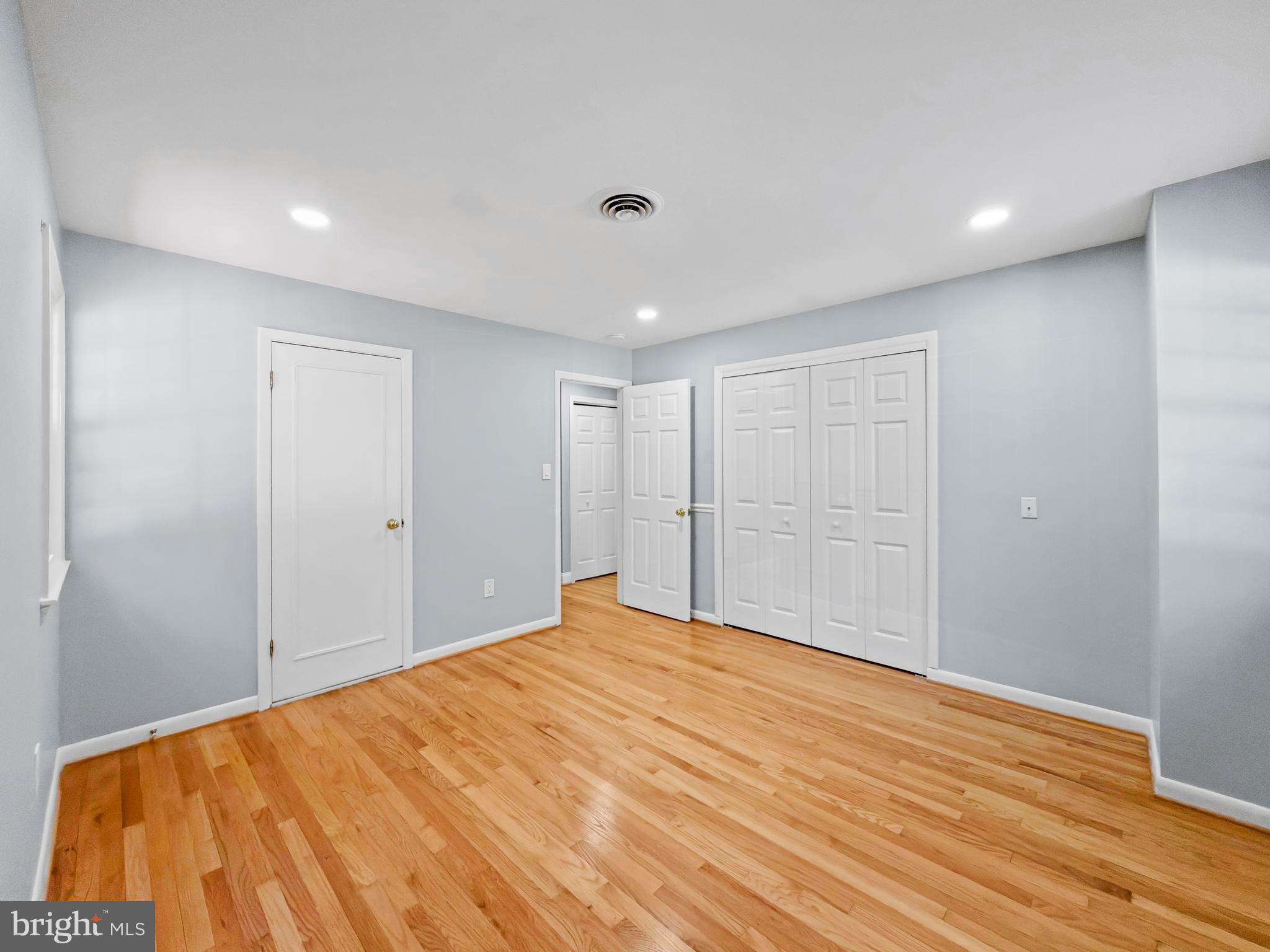 KINGS CONTRIVANCE - Residential