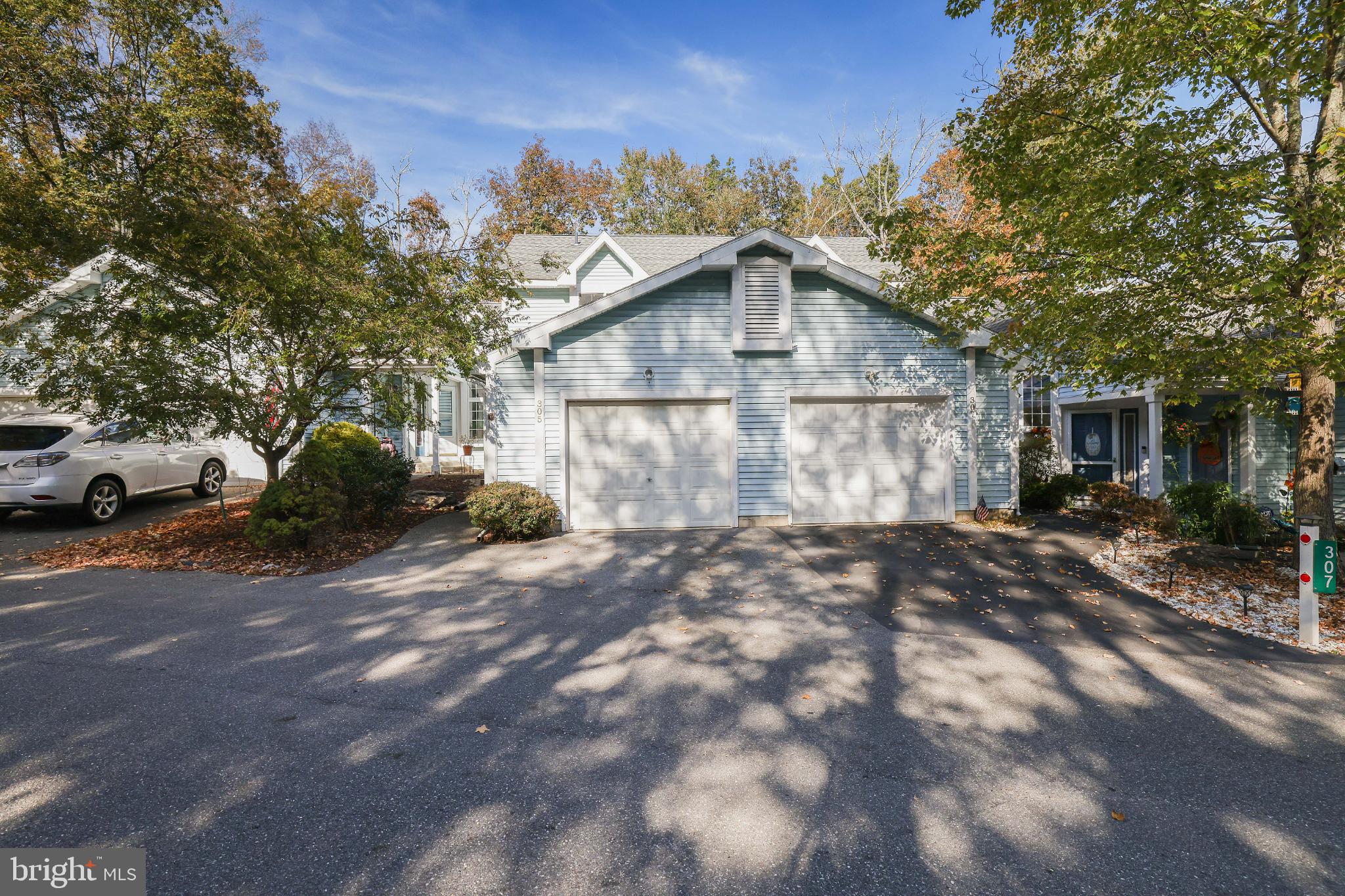 COUNTRY CLUB OF THE POCONOS - Residential Lease