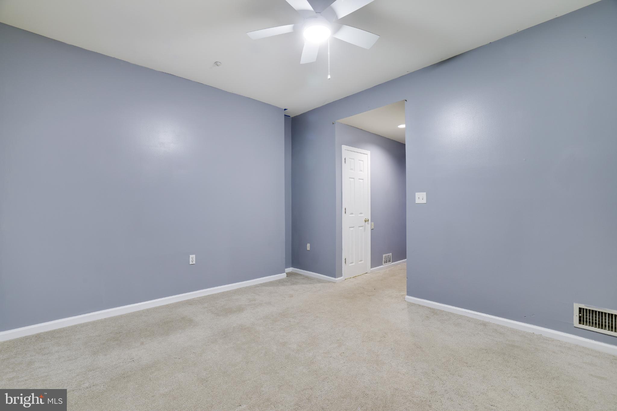 COUNTRY CLUB OF THE POCONOS - Residential Lease