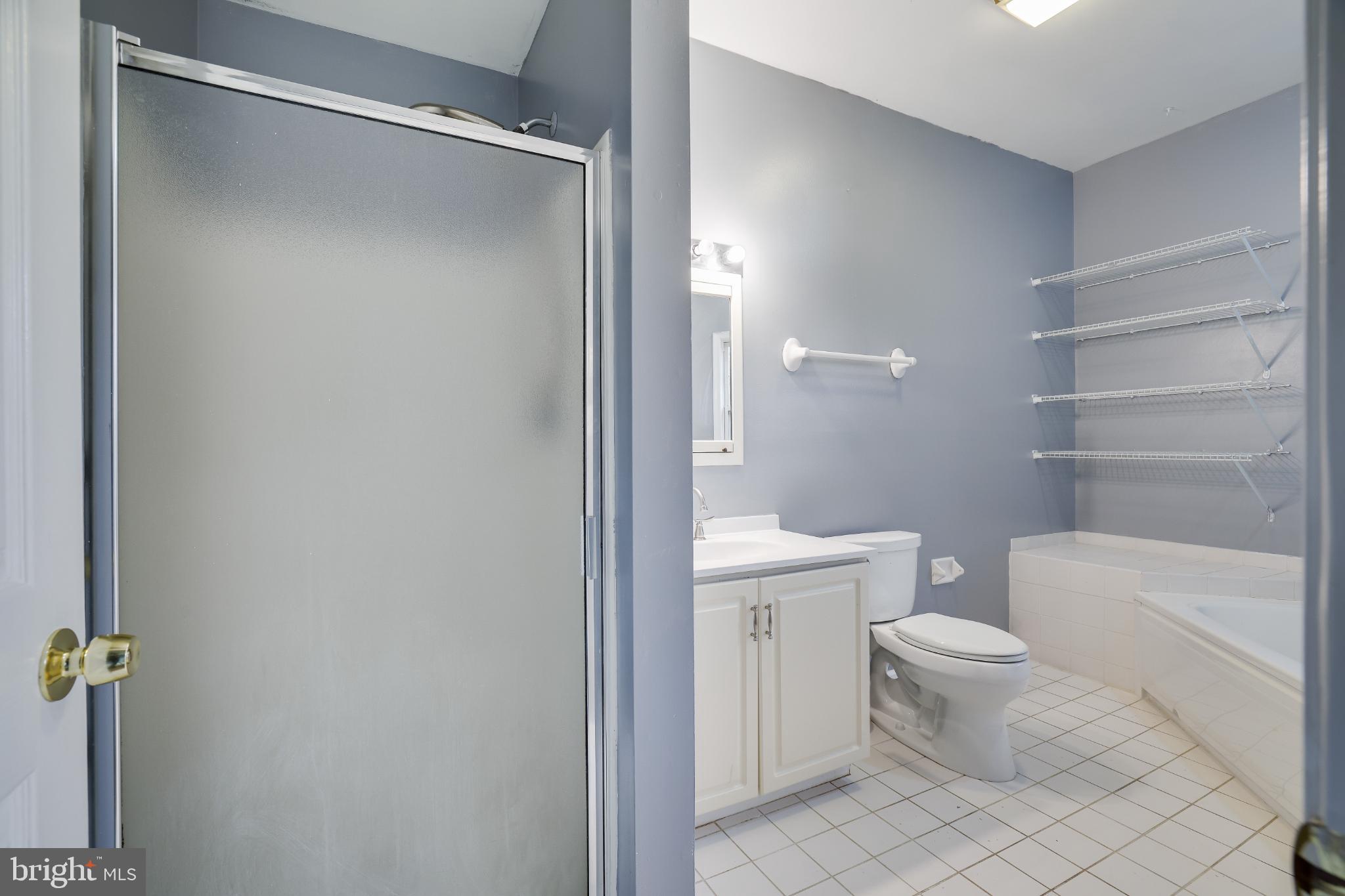 COUNTRY CLUB OF THE POCONOS - Residential Lease