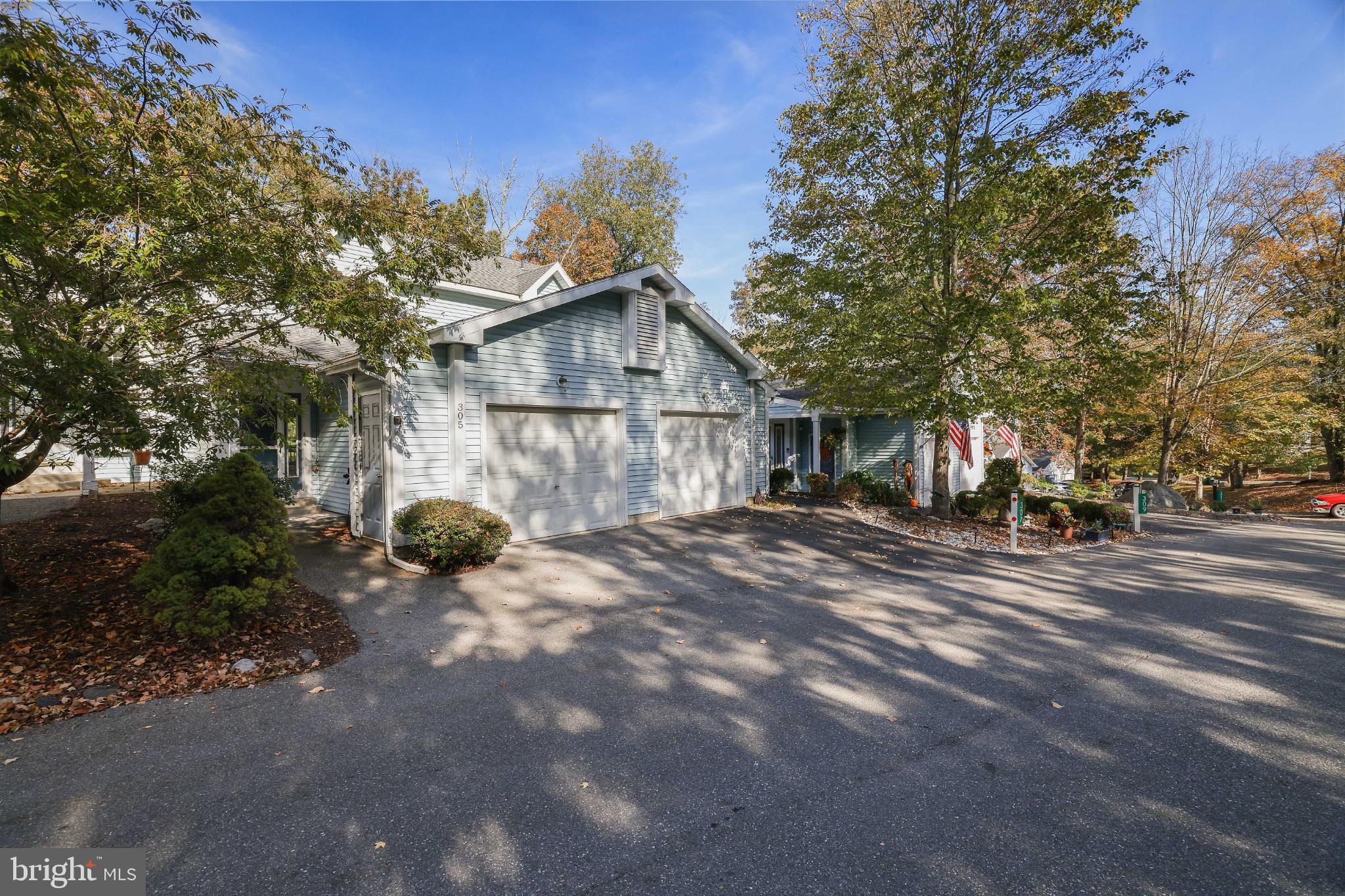 COUNTRY CLUB OF THE POCONOS - Residential Lease