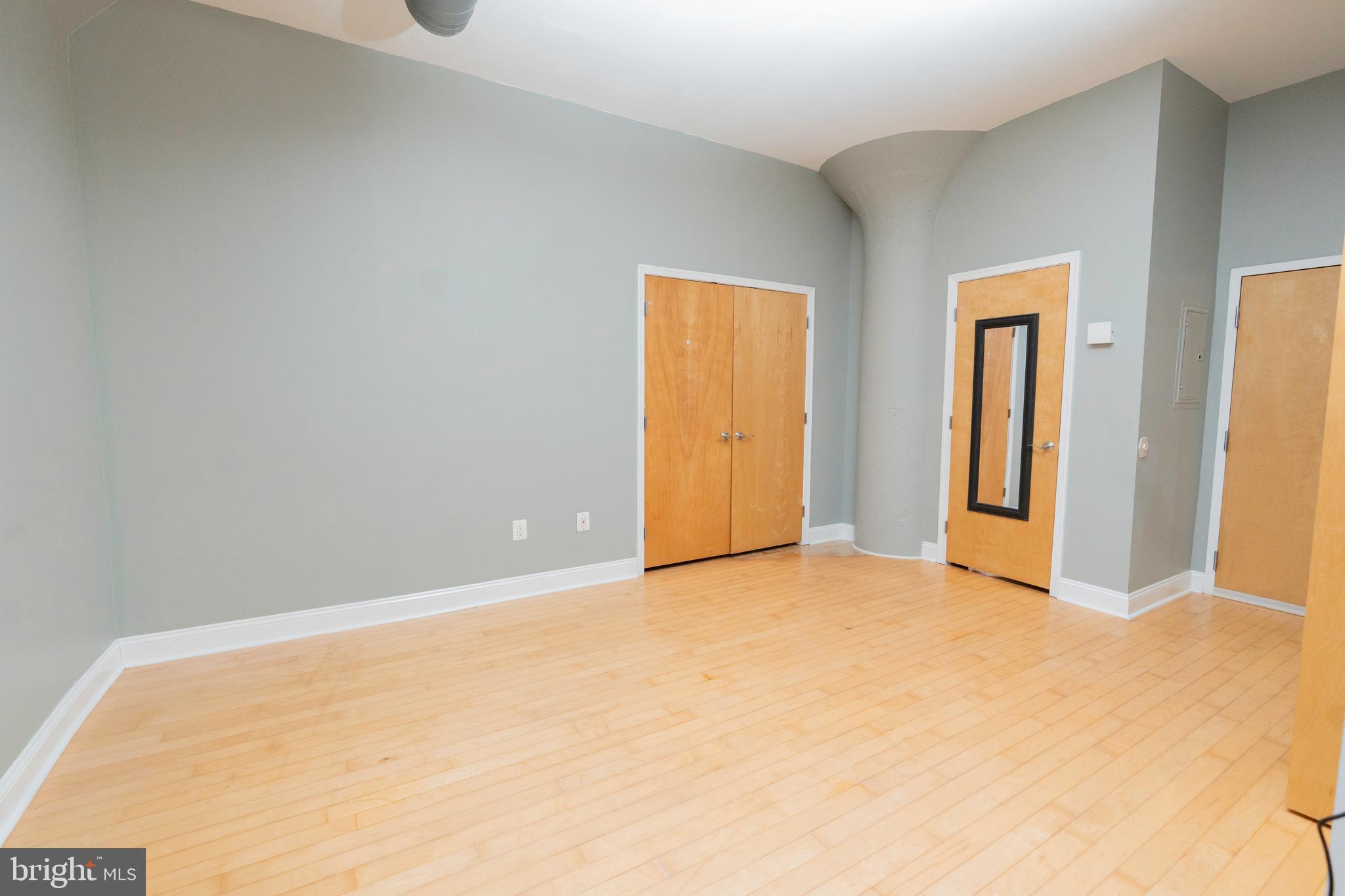 POINT BREEZE - Residential Lease