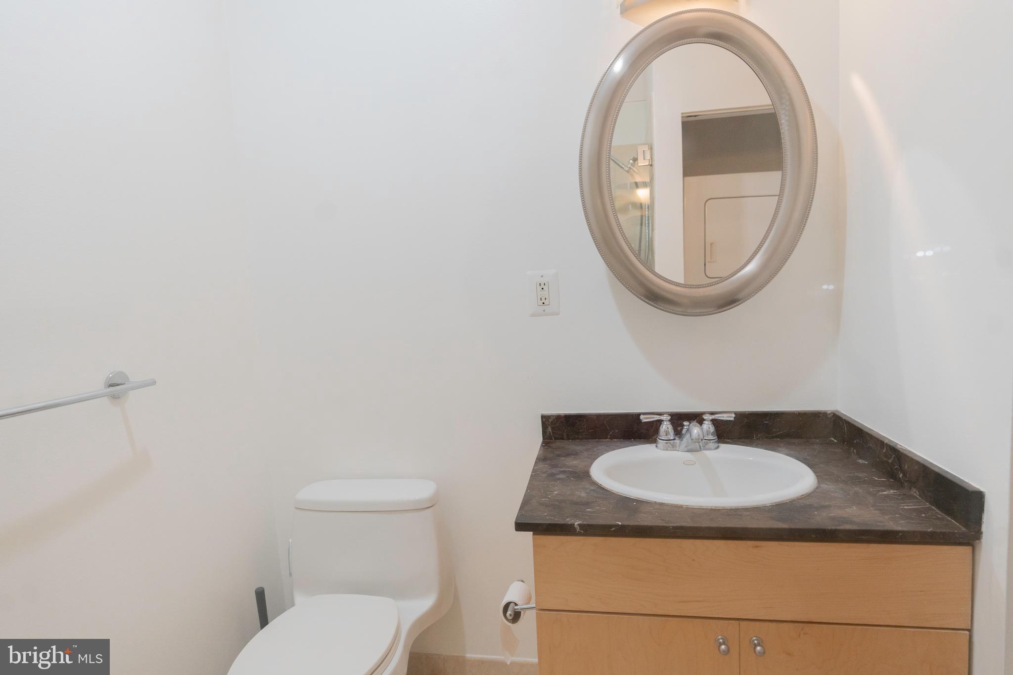 POINT BREEZE - Residential Lease