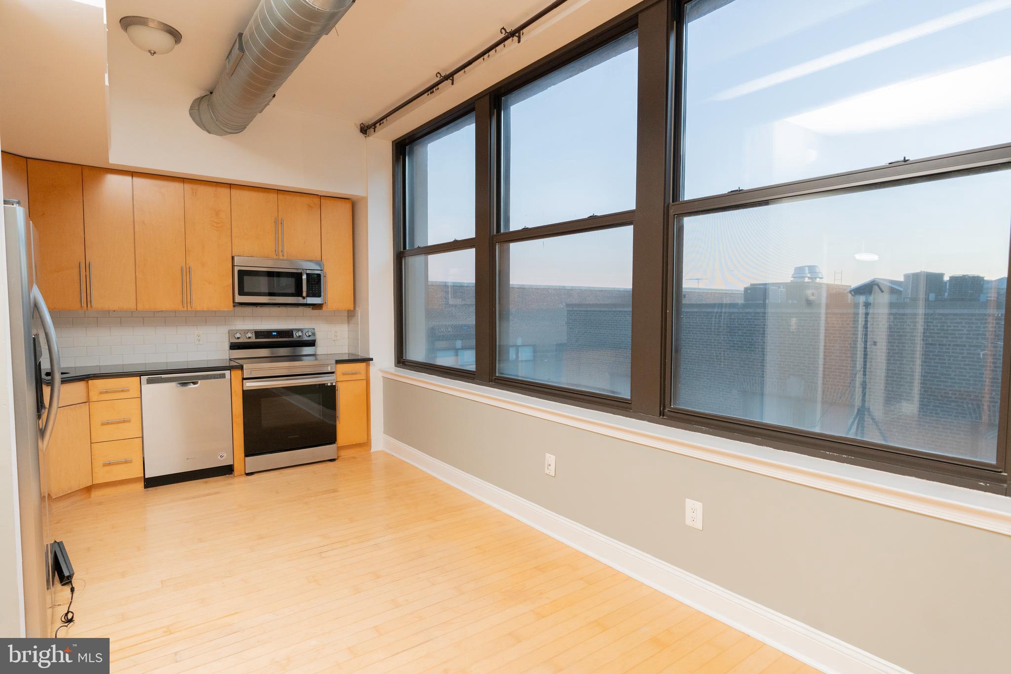 POINT BREEZE - Residential Lease