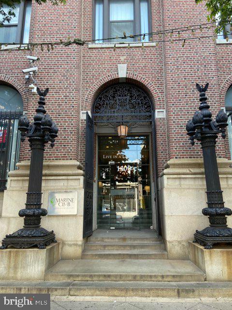 POINT BREEZE - Residential Lease