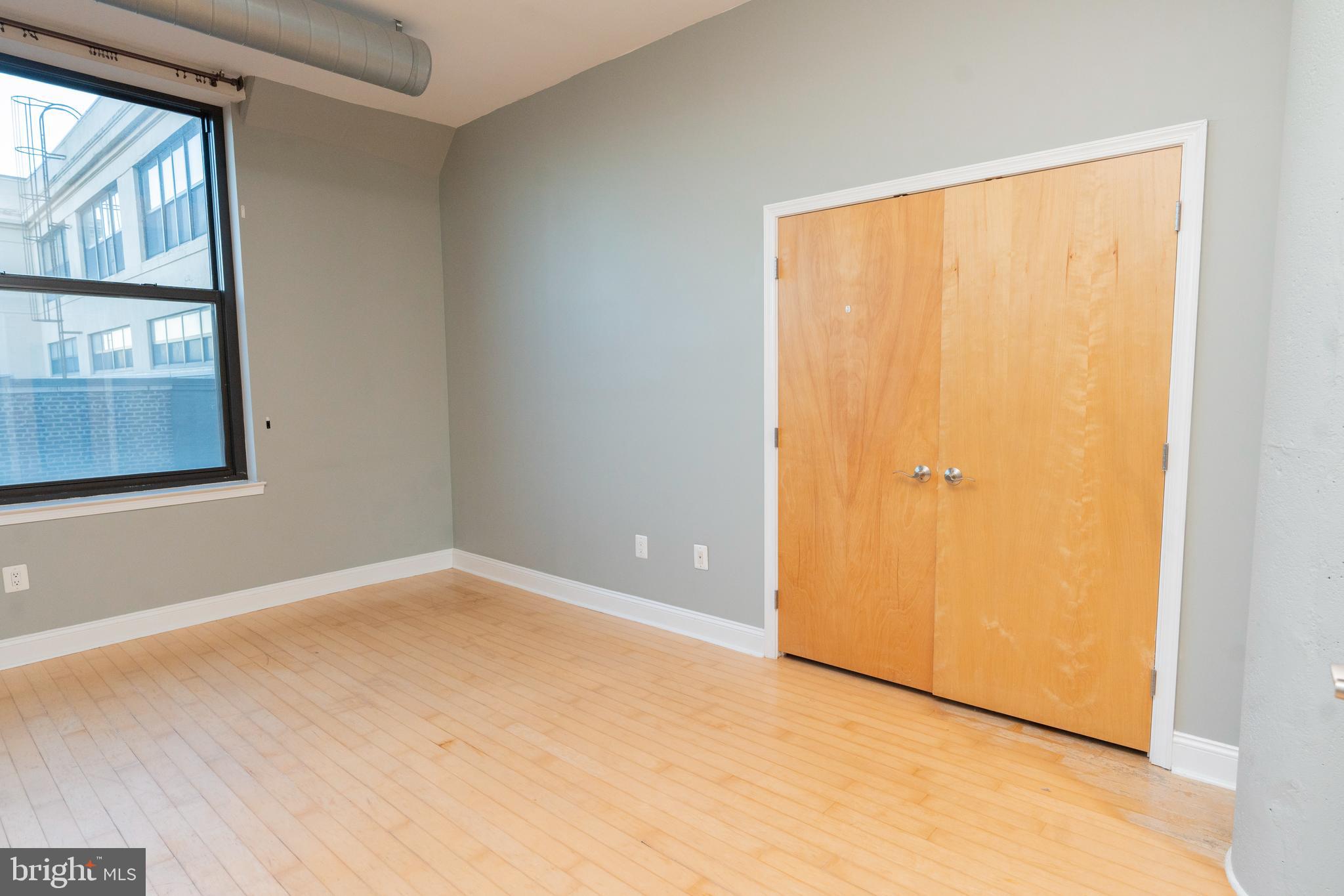 POINT BREEZE - Residential Lease