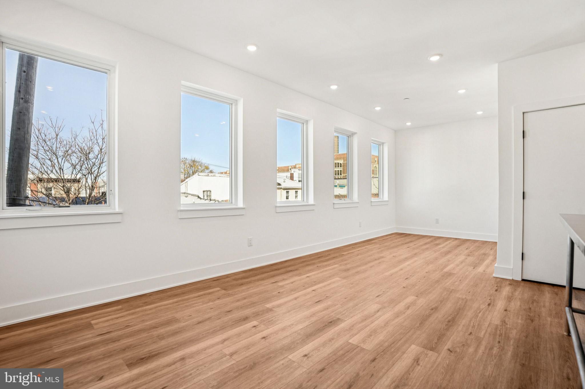 2456 FRANKFORD AVENUE 9