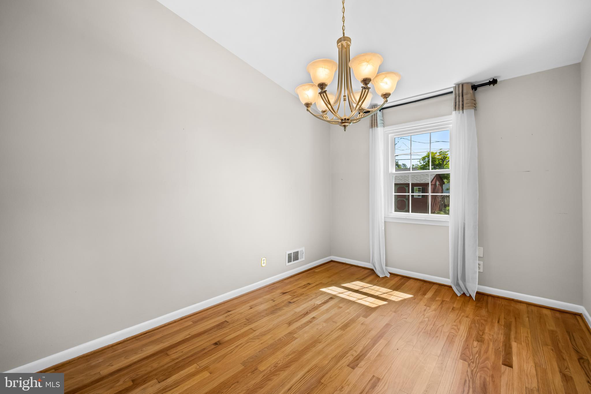 THORNLEIGH - Residential