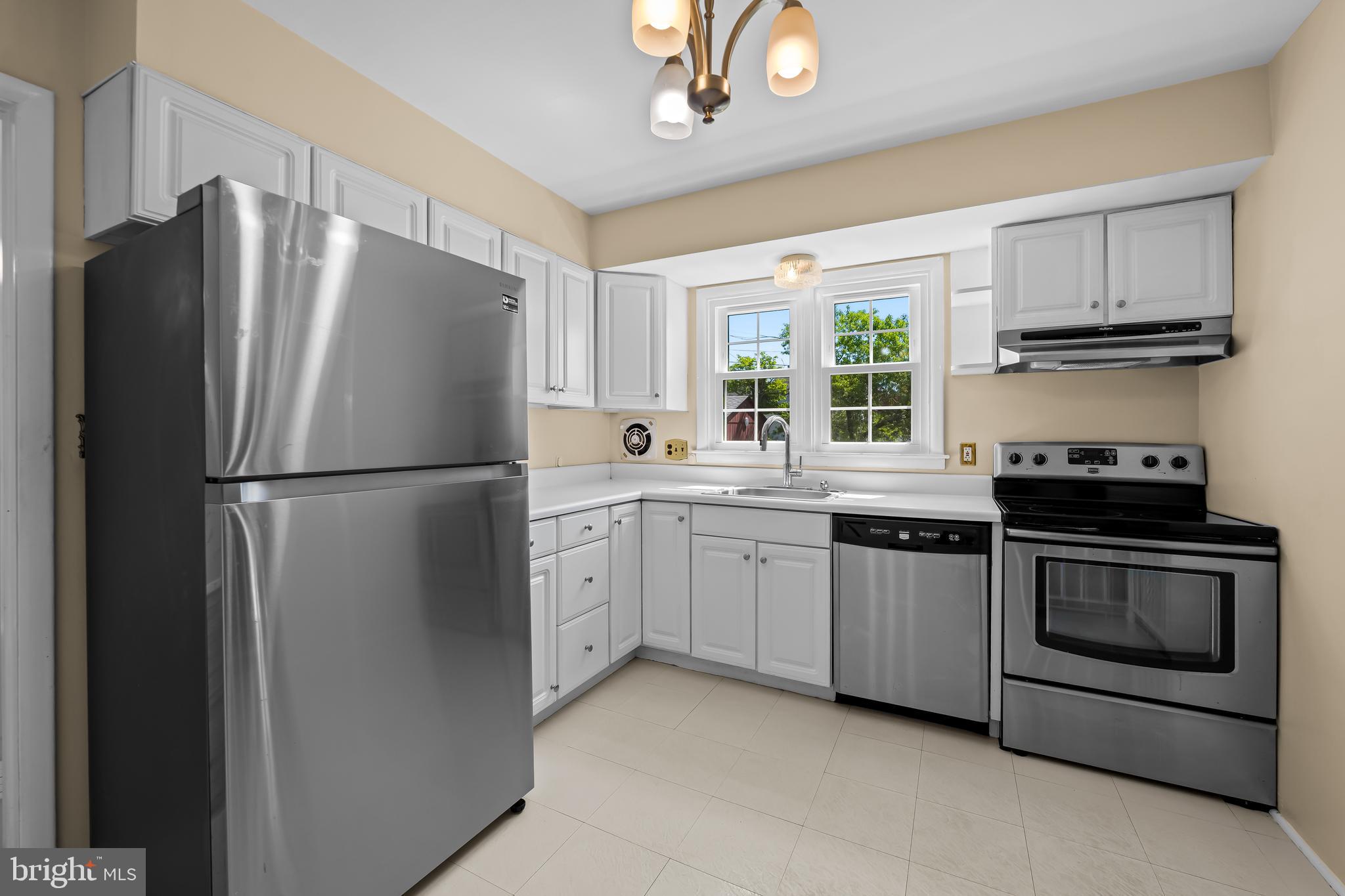 THORNLEIGH - Residential