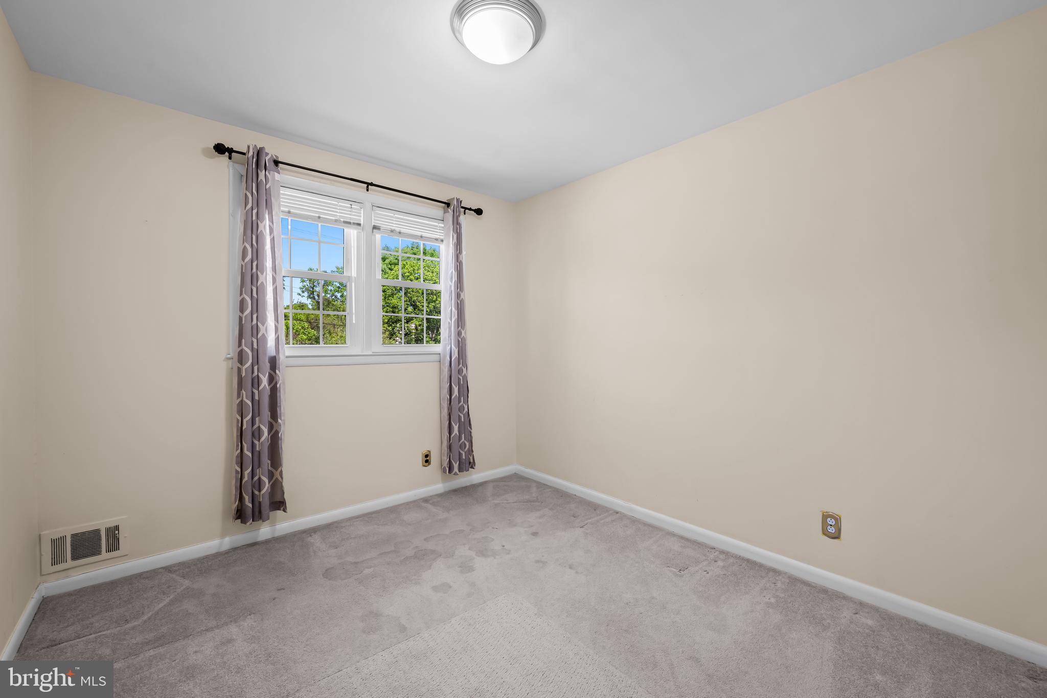 THORNLEIGH - Residential