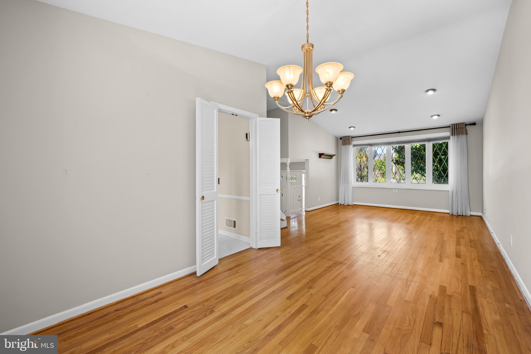 THORNLEIGH - Residential