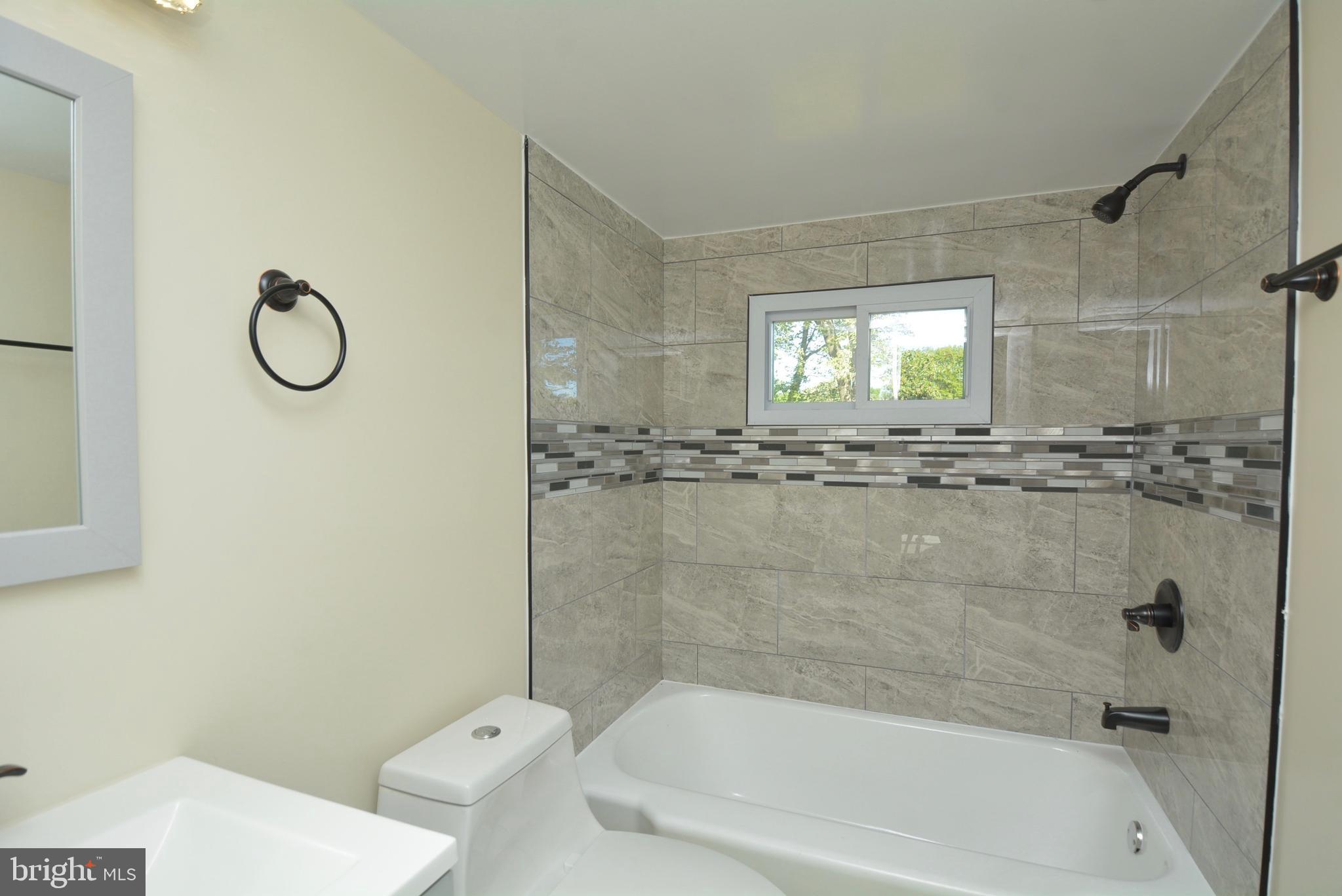 DISTRICT HEIGHTS - Residential