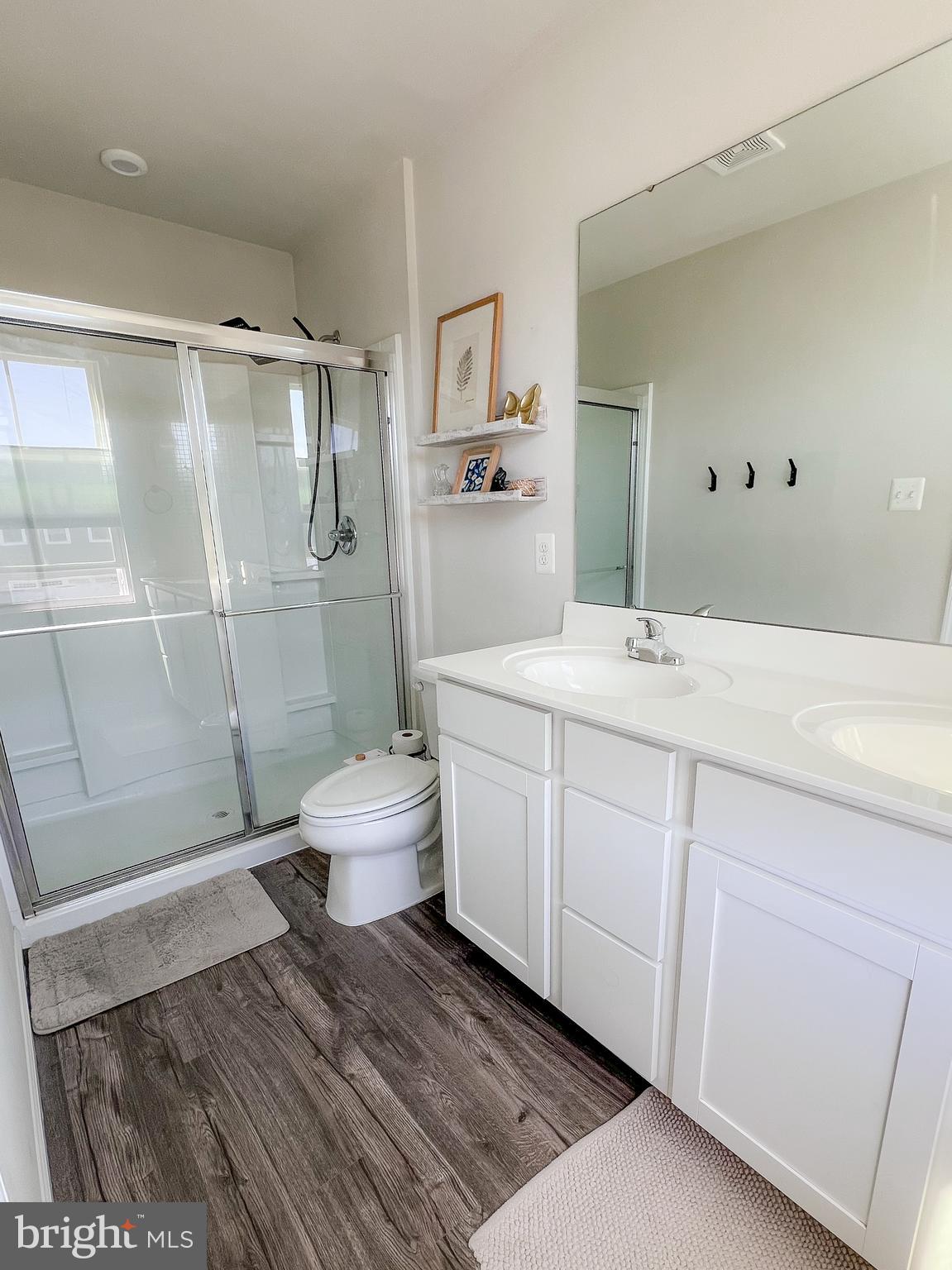 THE VILLAGE AT MIDDLETOWN - Residential