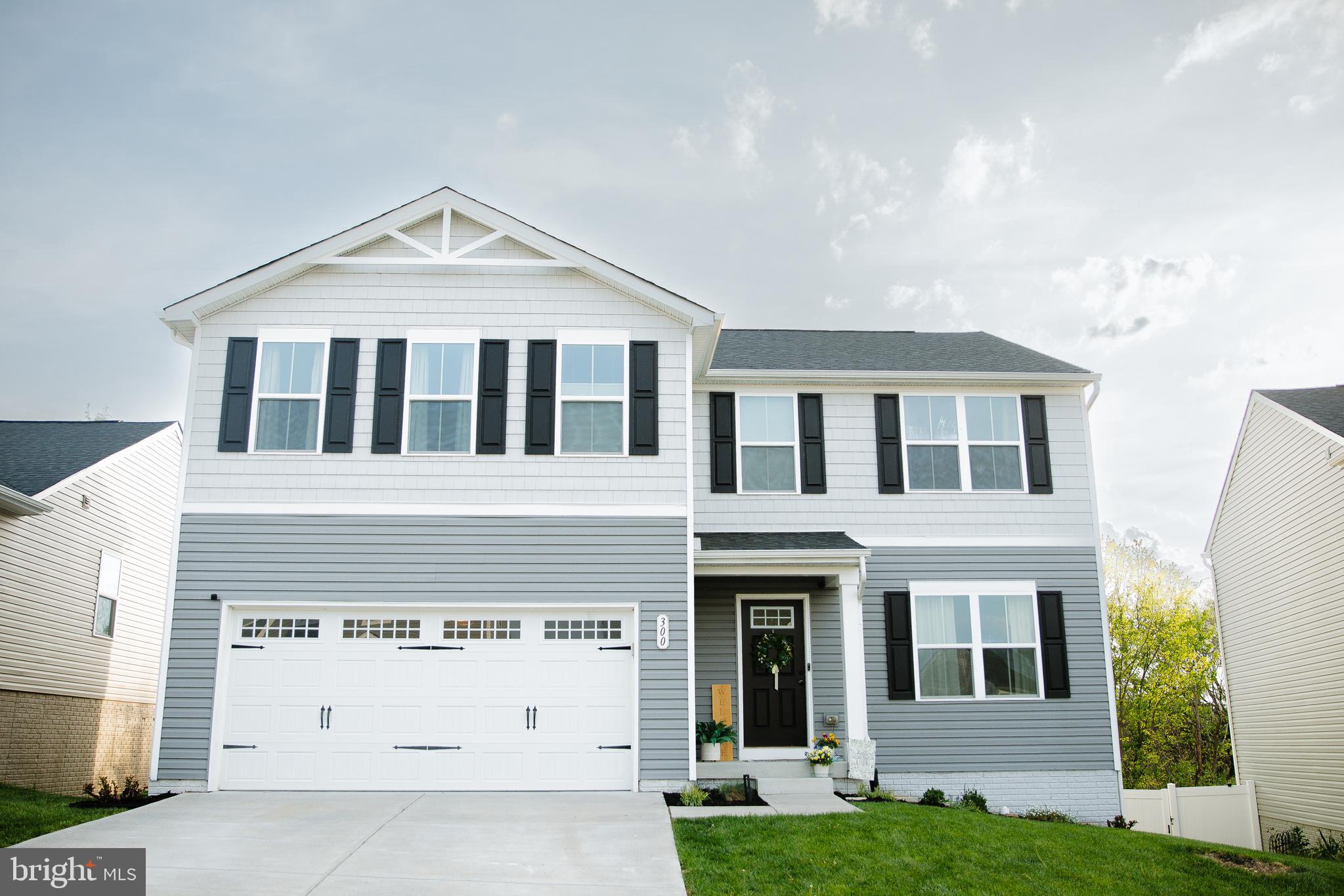 THE VILLAGE AT MIDDLETOWN - Residential