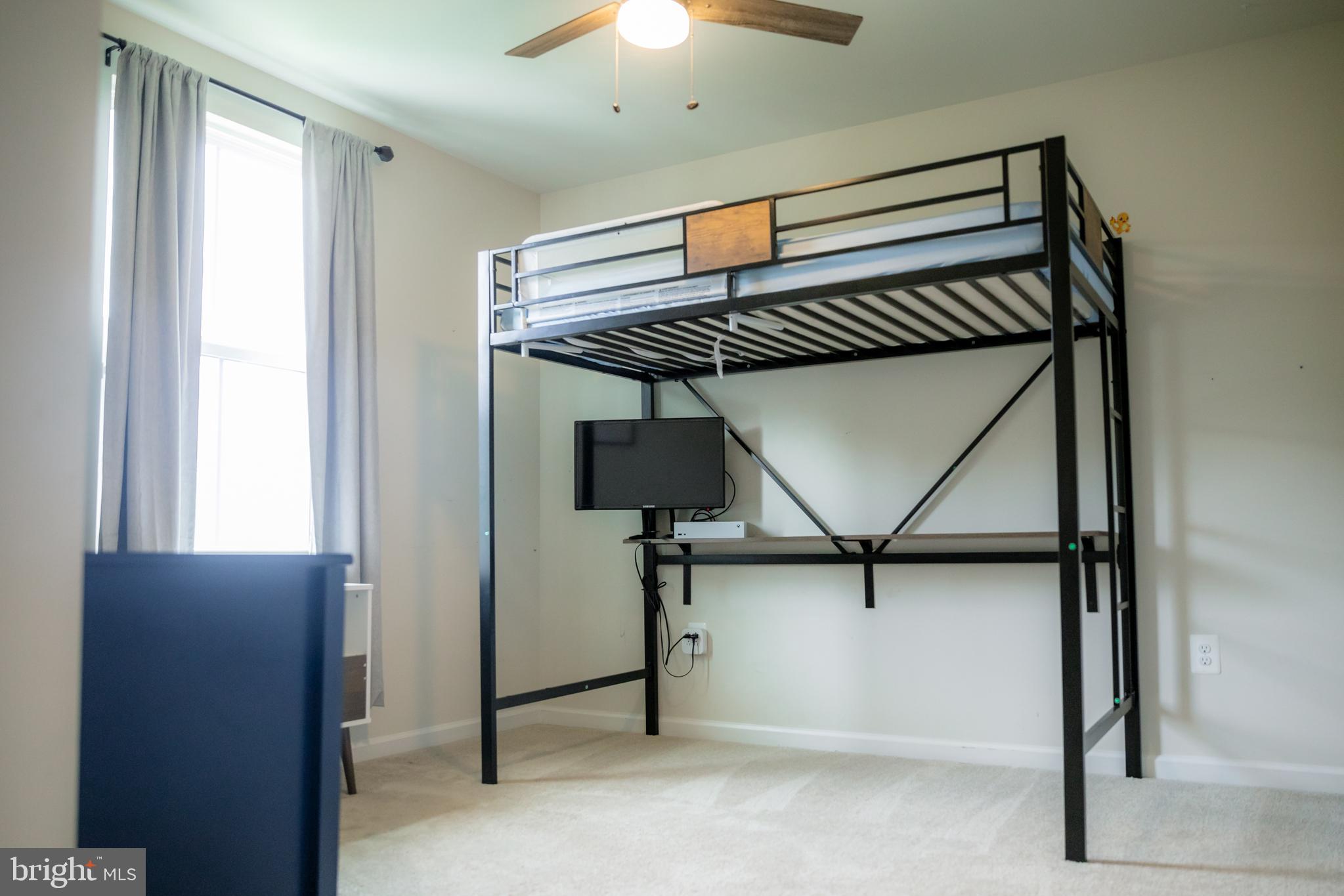 THE VILLAGE AT MIDDLETOWN - Residential