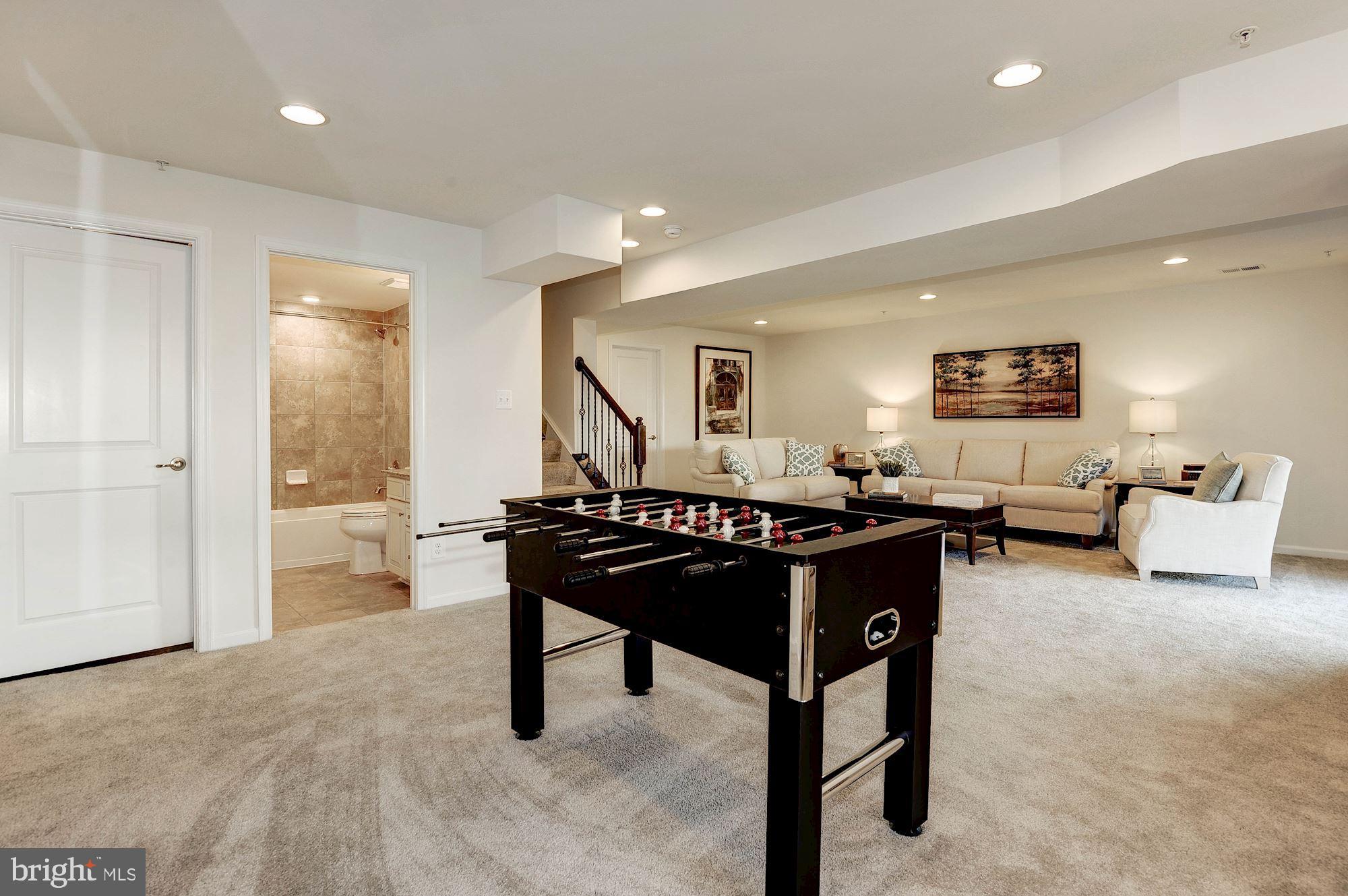 TANYARD SHORES - Residential