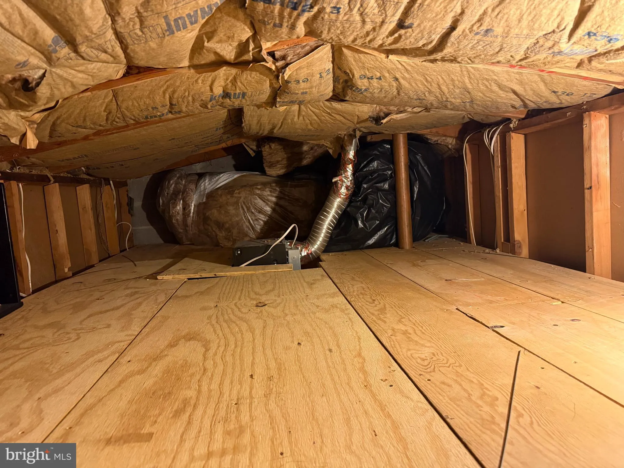 Columbia, Maryland 21044, United States, 3 Bedrooms Bedrooms, ,3 BathroomsBathrooms,Residential,Pending,10820