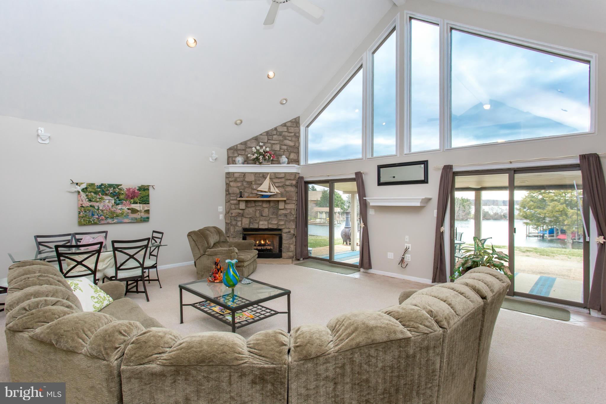 TARA SHORES - Residential