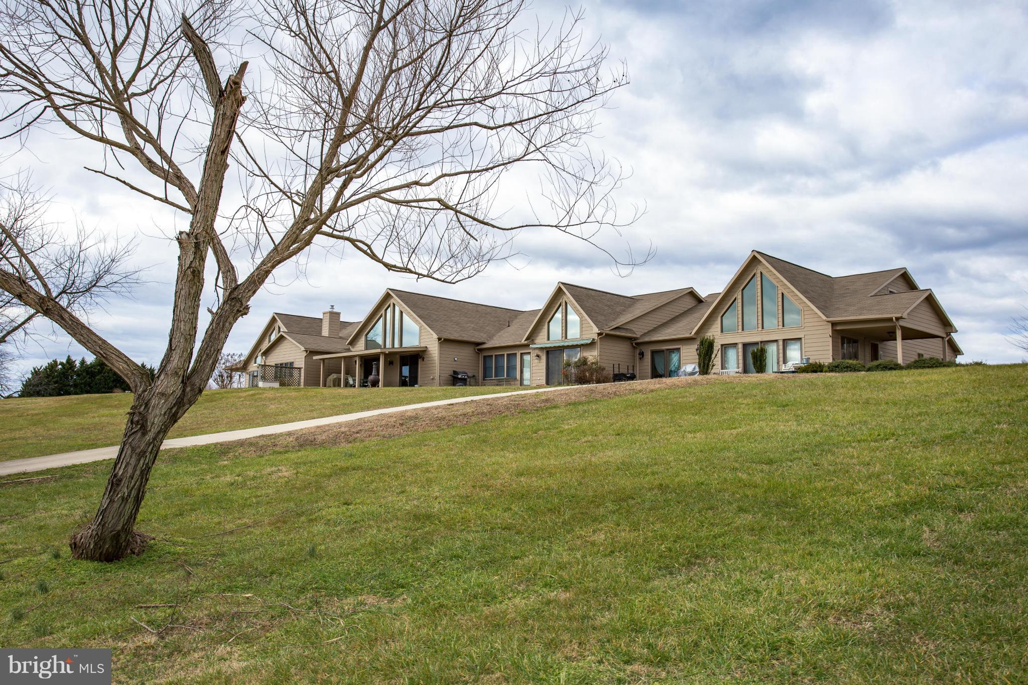 TARA SHORES - Residential