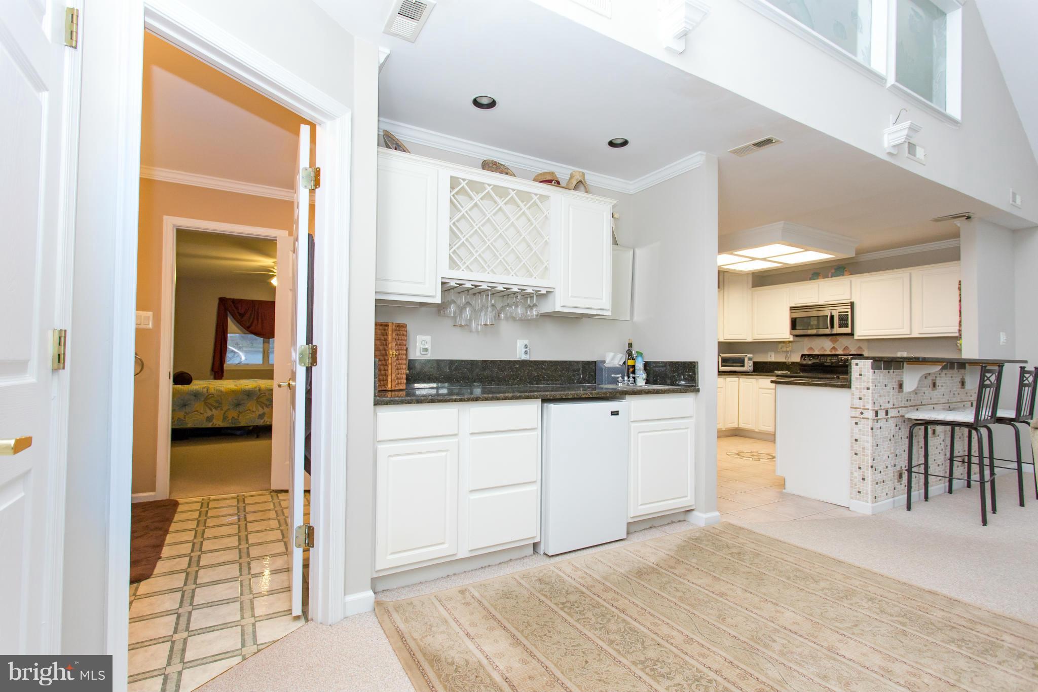 TARA SHORES - Residential