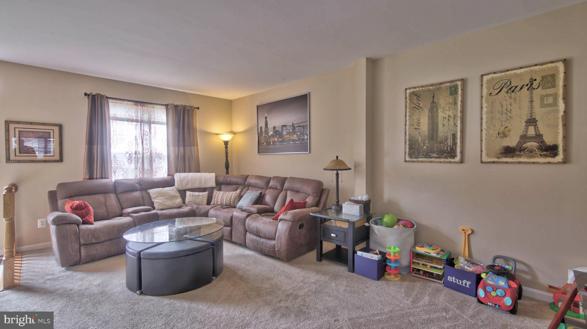 RIDGELEIGH - Residential