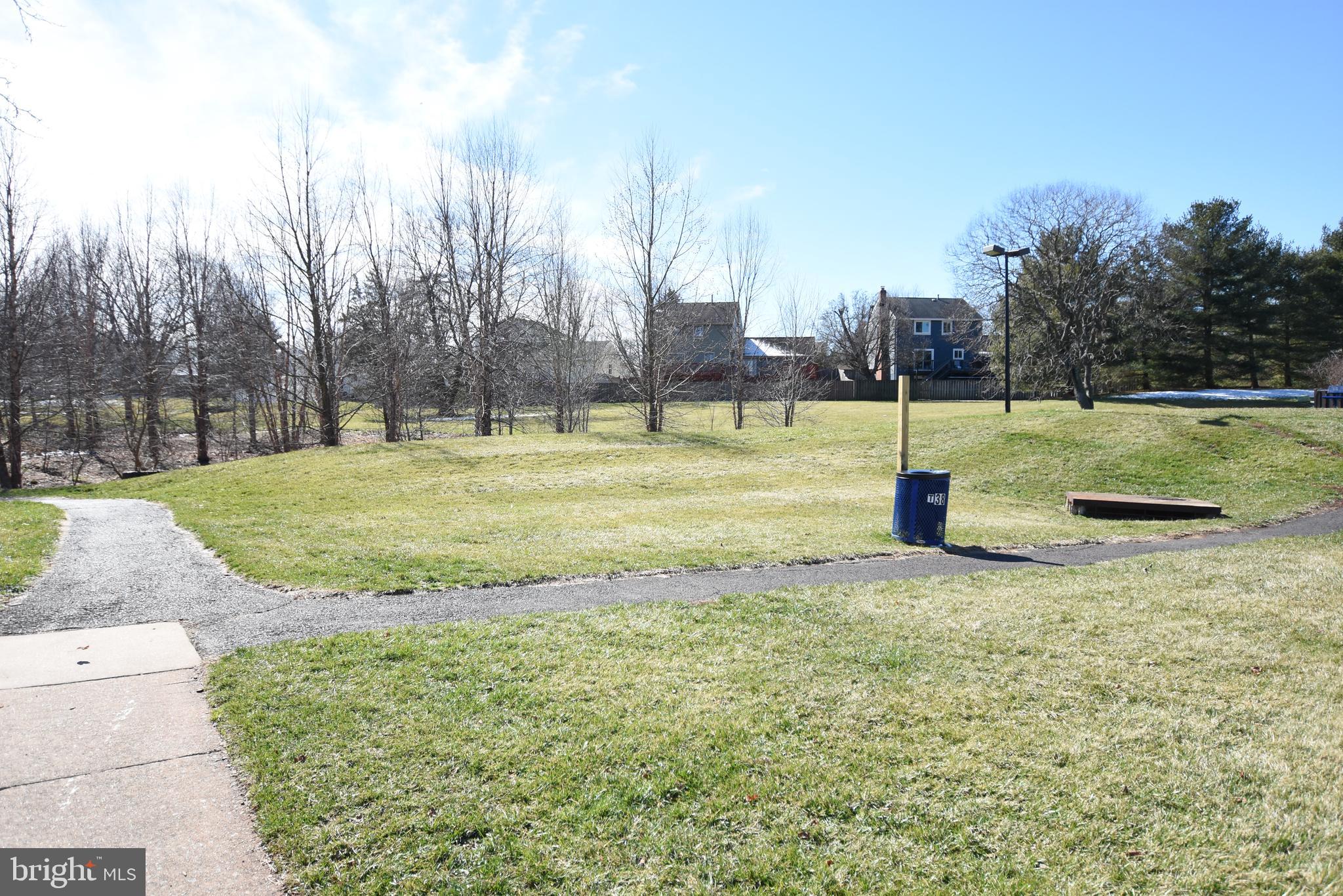 SUGARLAND RUN - Residential