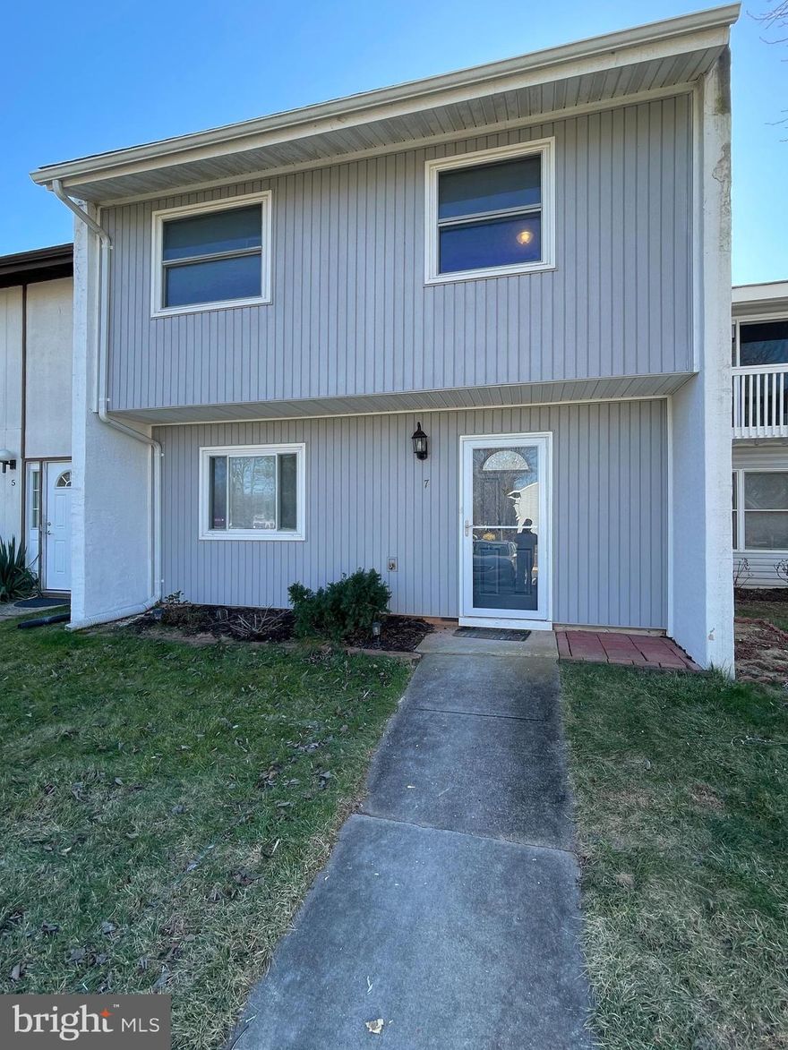Looking for a home close to the water and community amenities? This is your place! The 3 bedroom, 2.5 bath home features brand new flooring and paint throughout both the upper and lower levels of the home. All the bathrooms have been updated with the hallway bathroom receiving a full renovation. The kitchen features updated cabinets and a brand new granite countertop with new sink and faucet! In the back of the house you will find a fully fenced in yard and the best part is that once you open the gate, you have acres of sprawling grass and open common area! In the front you have a beautiful view of the lake, with the amenities close by. Sugarland Run is perfect for those who want to have that country feel in the city. With over 20 miles of trails for biking and walking, playgrounds throughout the neighborhood, one of the largest community pools in the area, basketball and tennis courts, not to mention the 3 acre lake, Sugarland Run offers it all! Close to Rt7, Rt28, minutes to Leesburg and Tysons. Tons of local shopping from grocery stores to malls, and even outlet stores. Sugarland Run is also only minutes to Dulles Airport and the Metro.