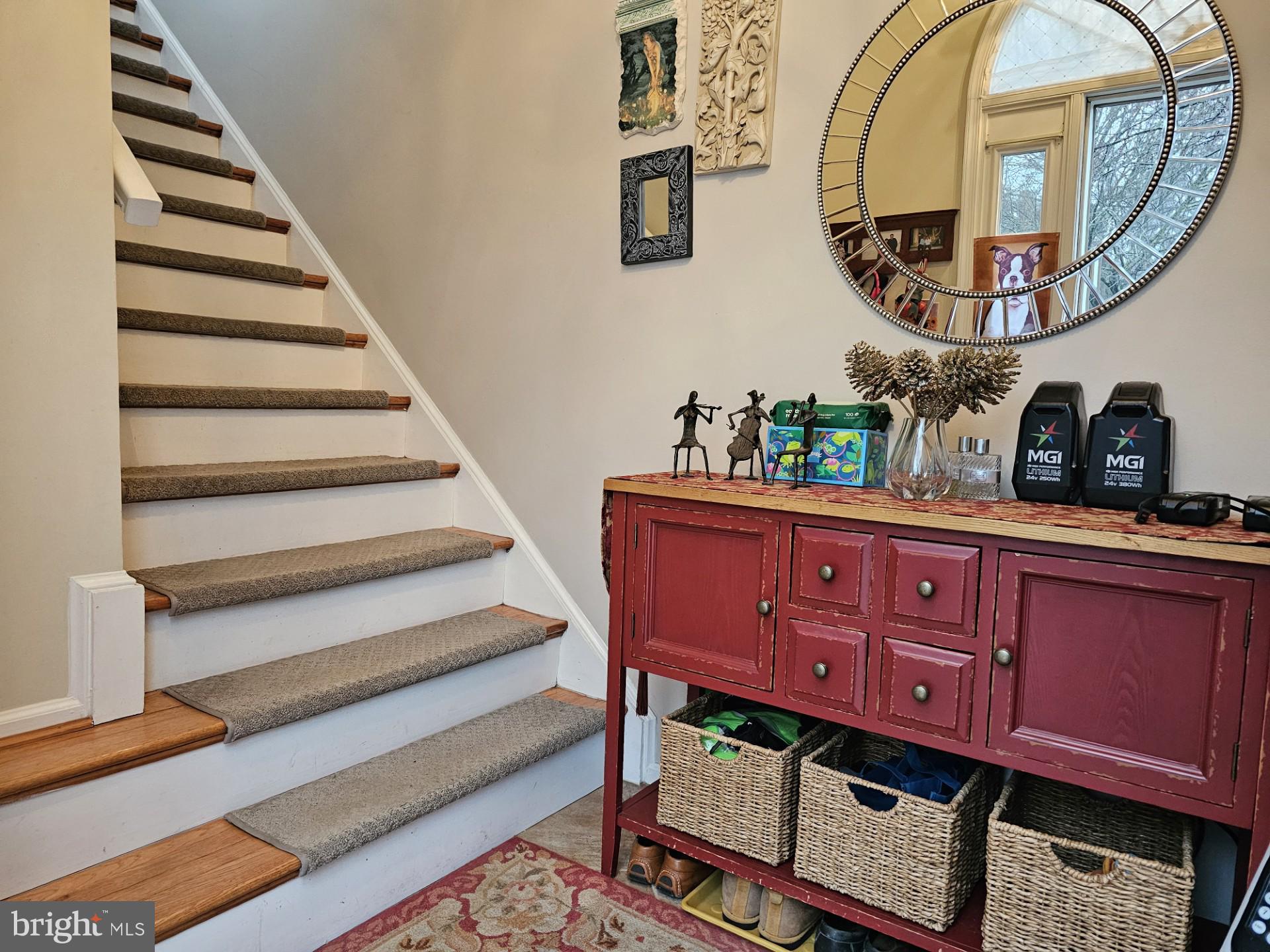 HAMPTON POINTE - Residential