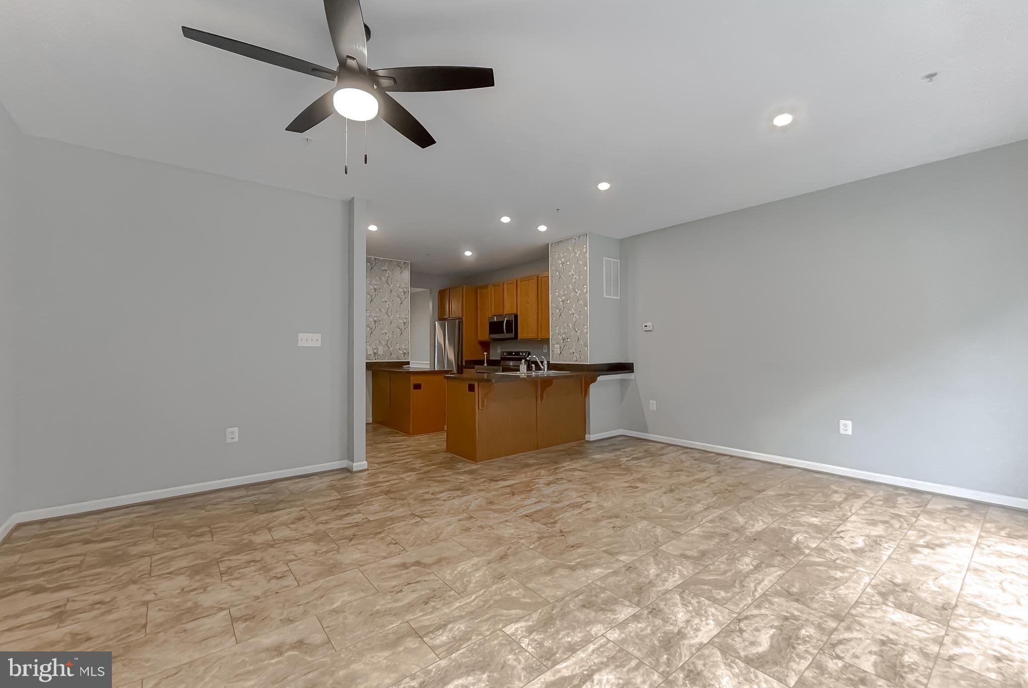 ELIZABETH HILLS - Residential Lease