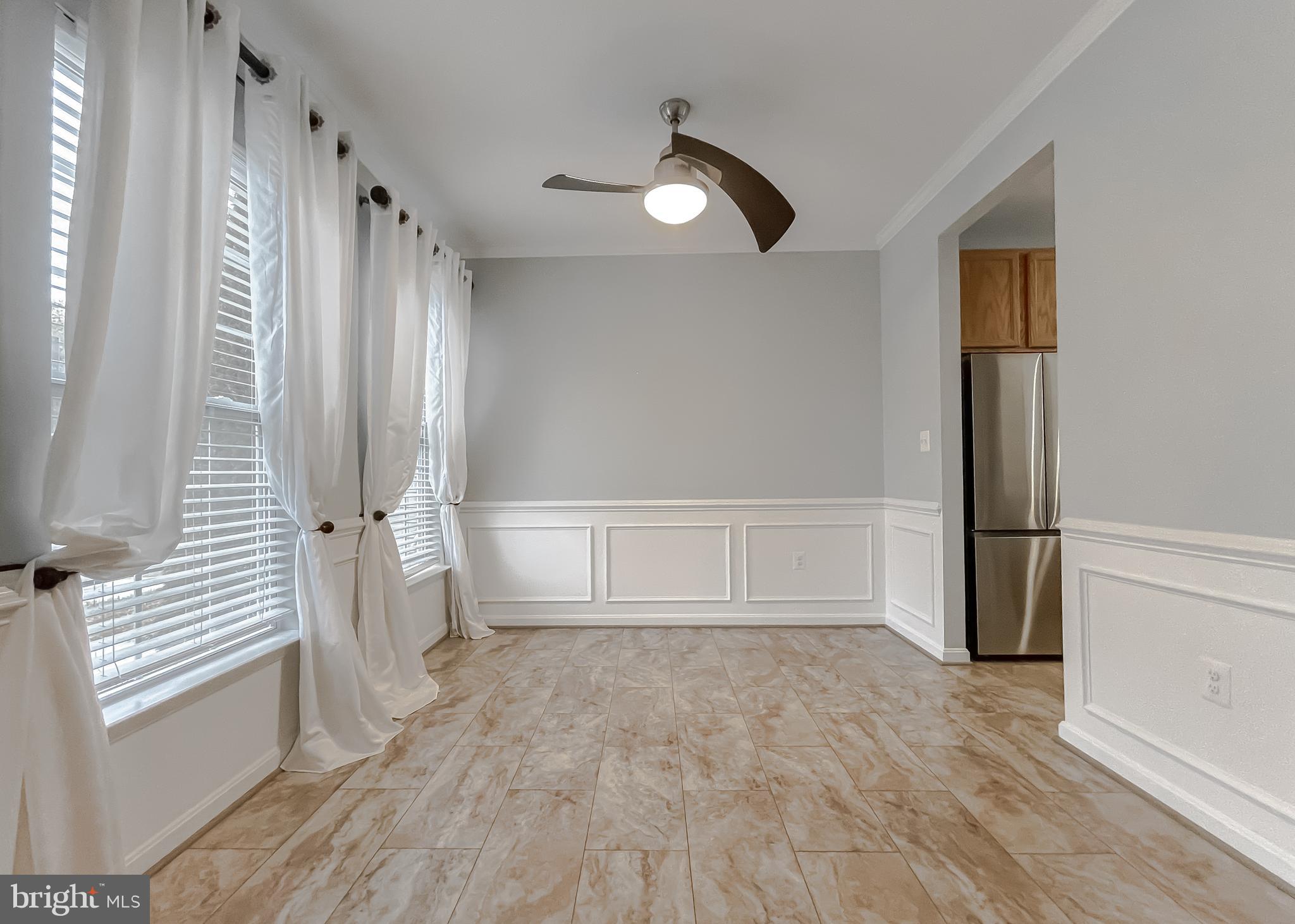 ELIZABETH HILLS - Residential Lease