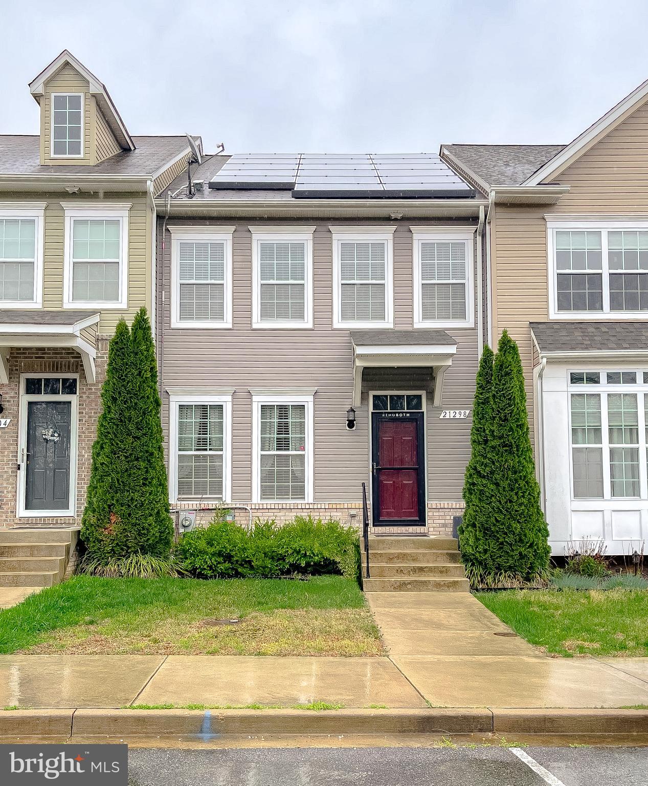 ELIZABETH HILLS - Residential Lease