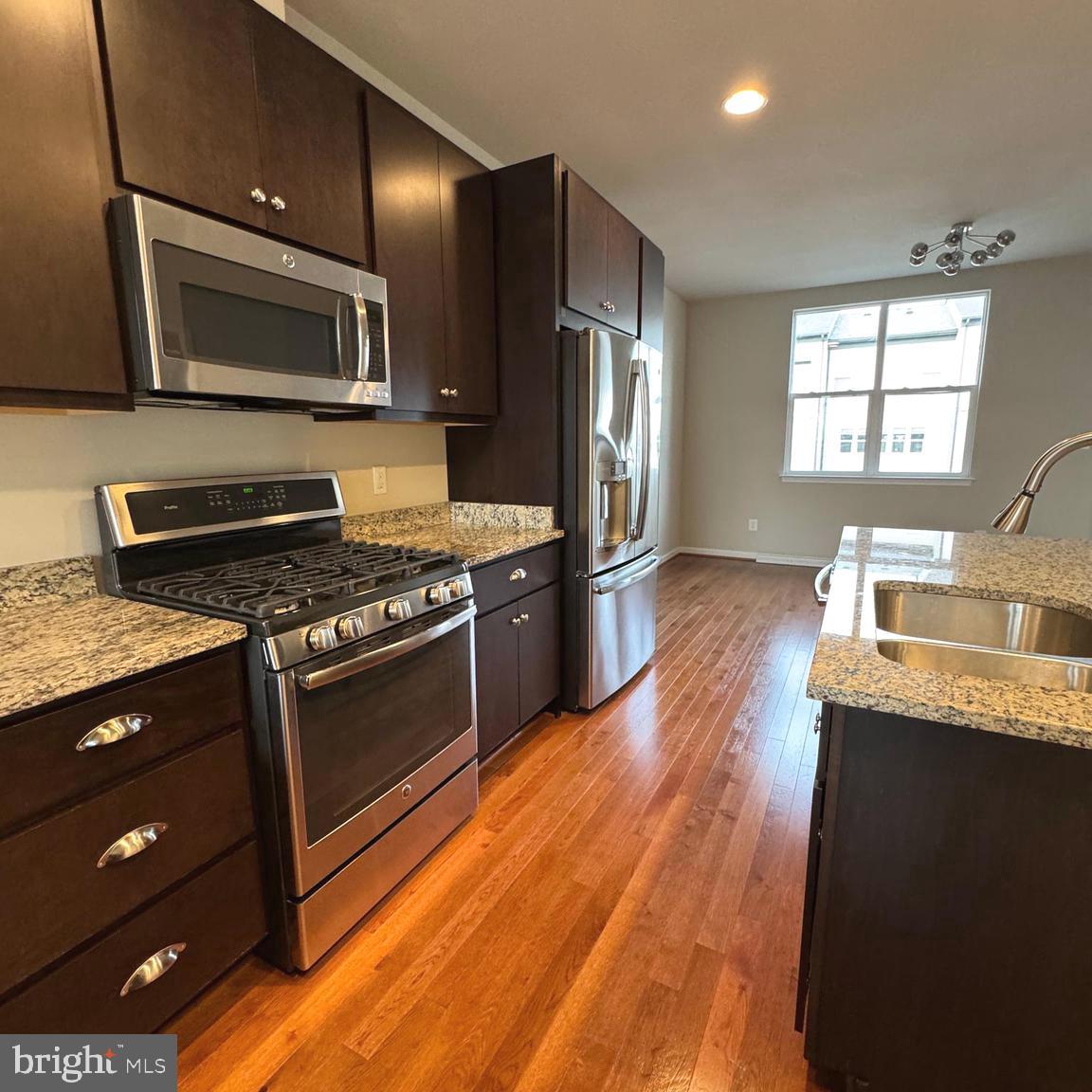 ASHBURN - Residential Lease