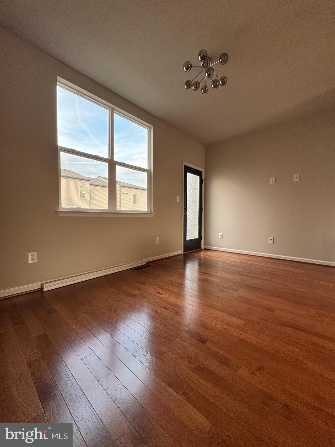 ASHBURN - Residential Lease