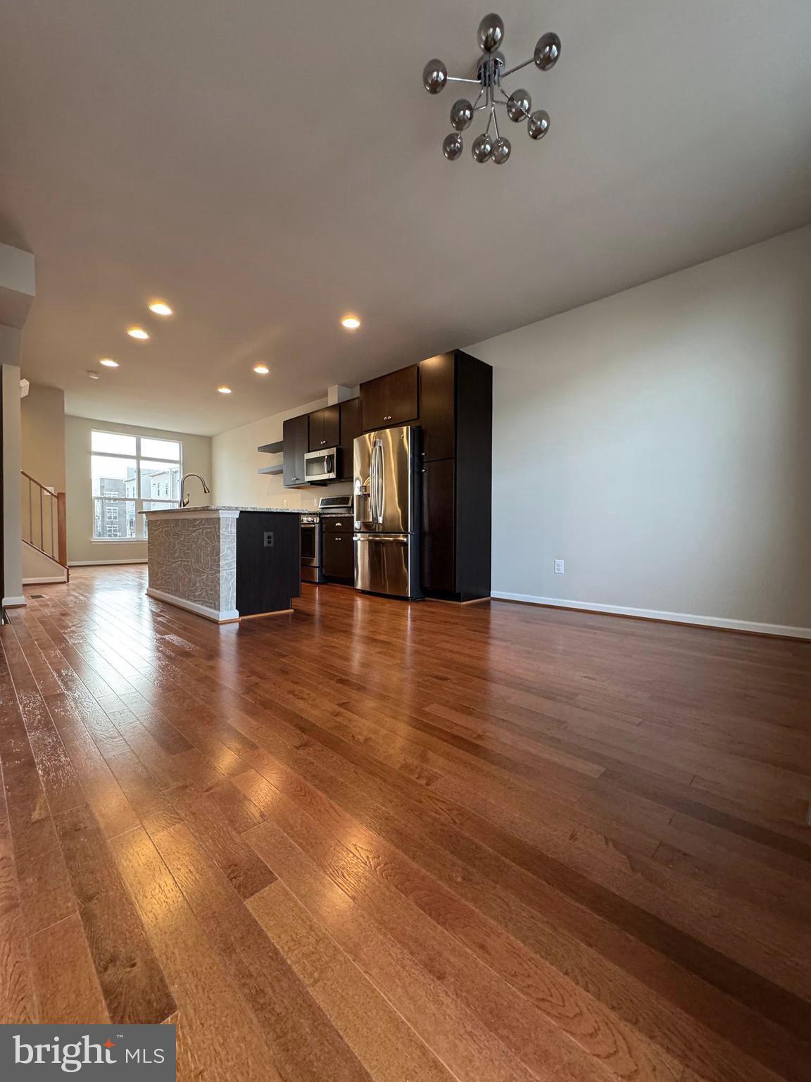 ASHBURN - Residential Lease