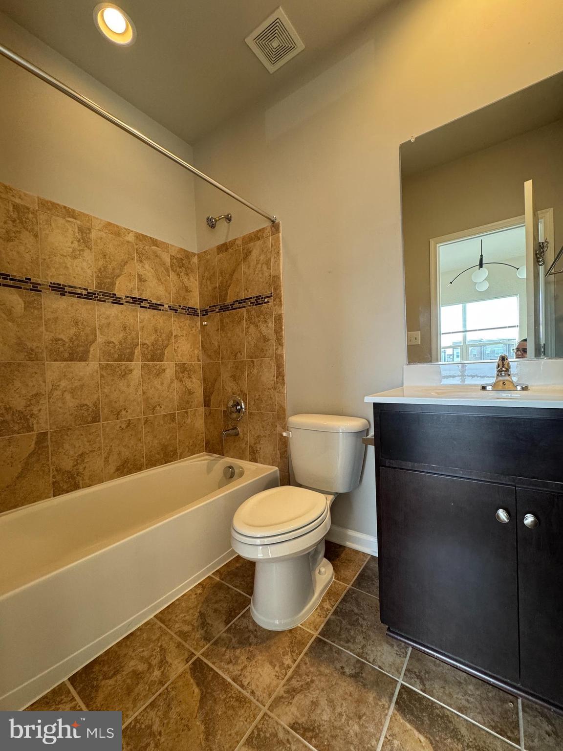 ASHBURN - Residential Lease