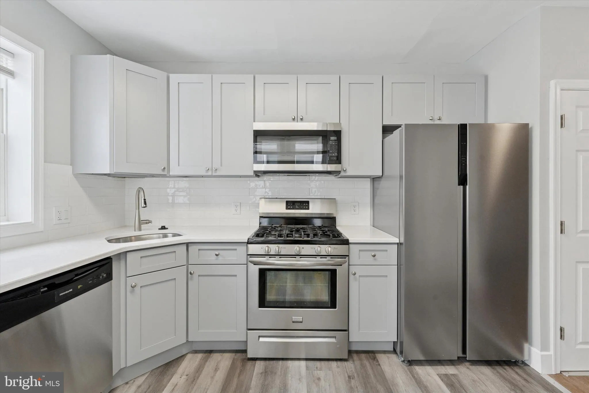 Philadelphia, Pennsylvania 19146, United States, 3 Bedrooms Bedrooms, ,2 BathroomsBathrooms,Residential,Active,107591