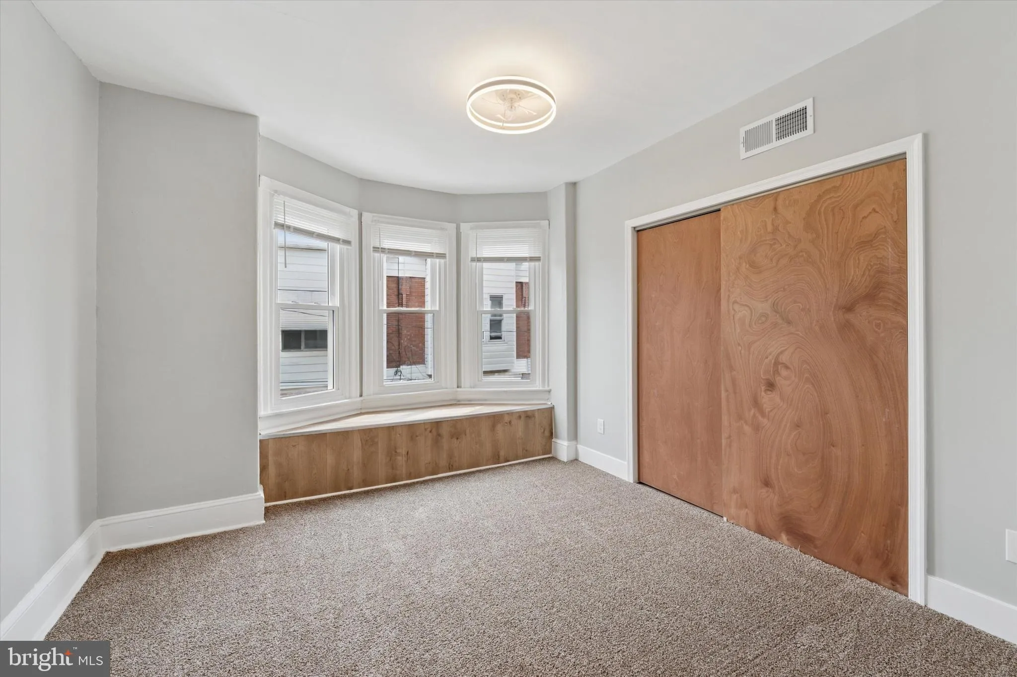 Philadelphia, Pennsylvania 19146, United States, 3 Bedrooms Bedrooms, ,2 BathroomsBathrooms,Residential,Active,107591