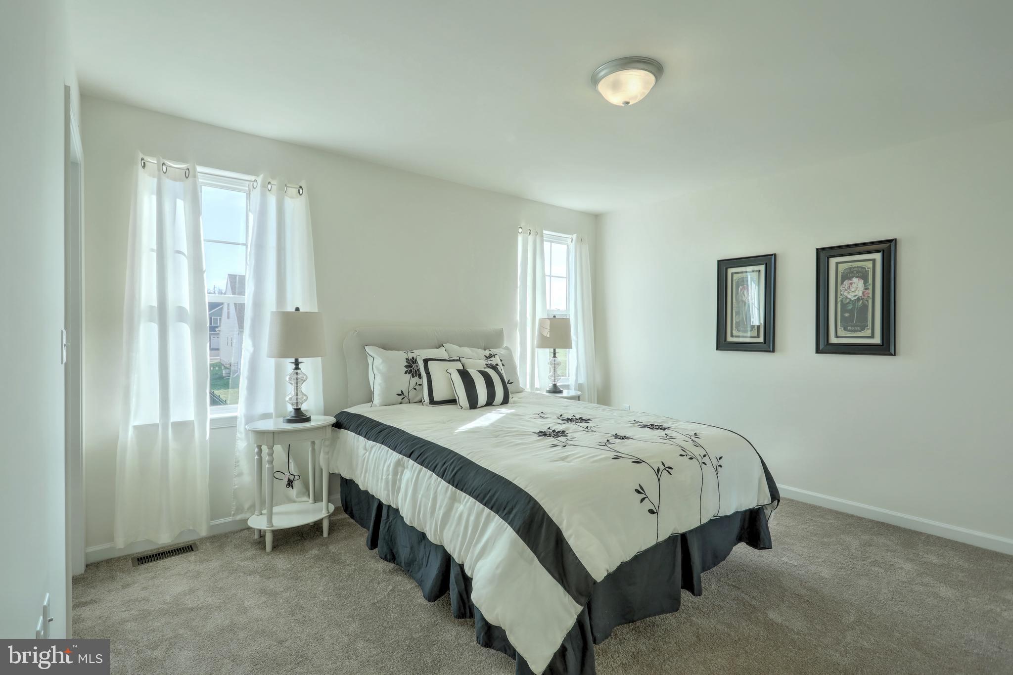 FARM LANE ESTATES - Residential