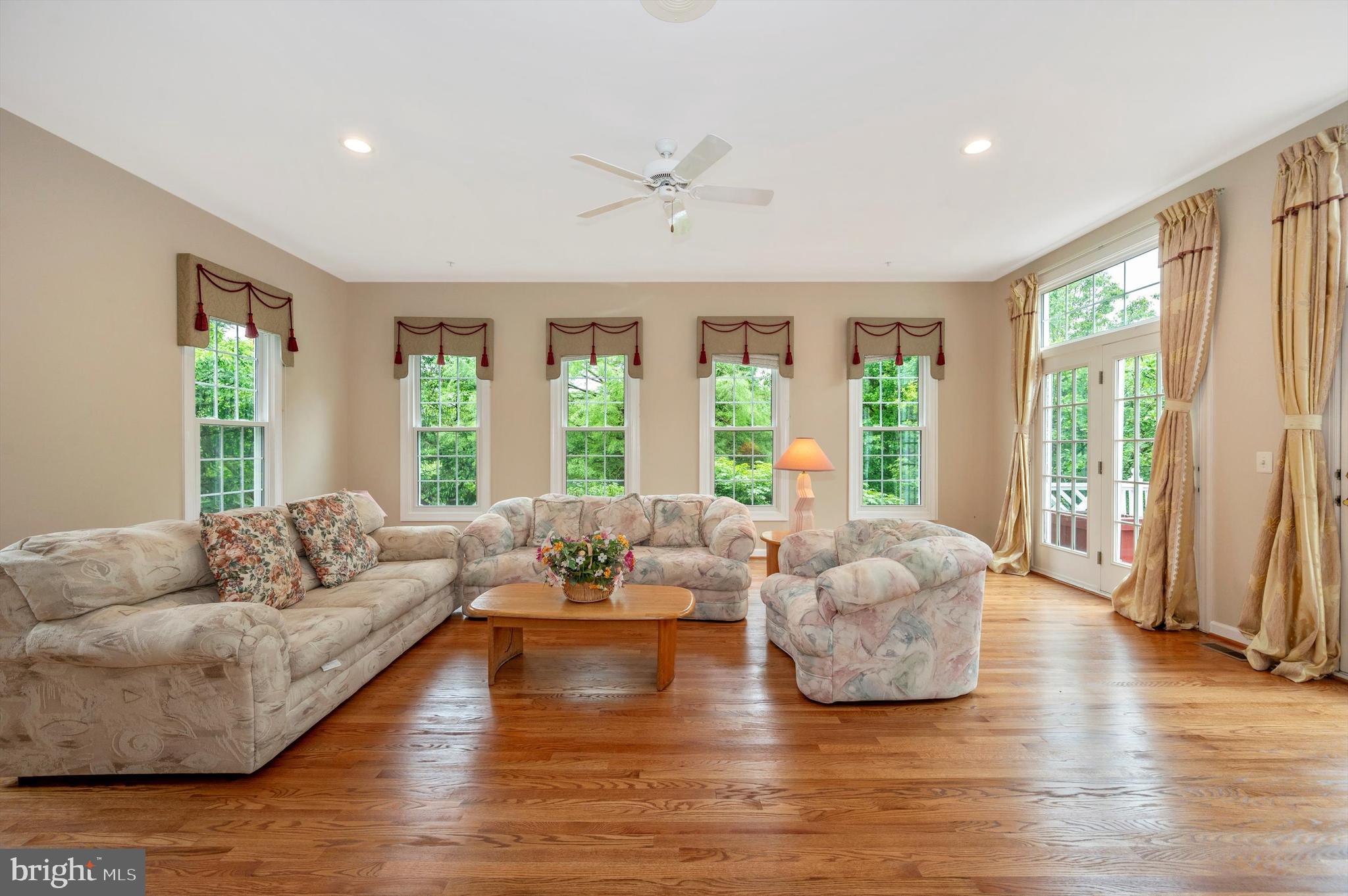 STONEY CREEK ESTATES - Residential