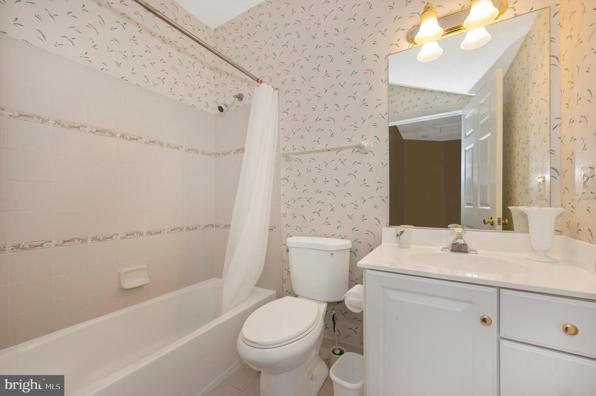 STONEY CREEK ESTATES - Residential