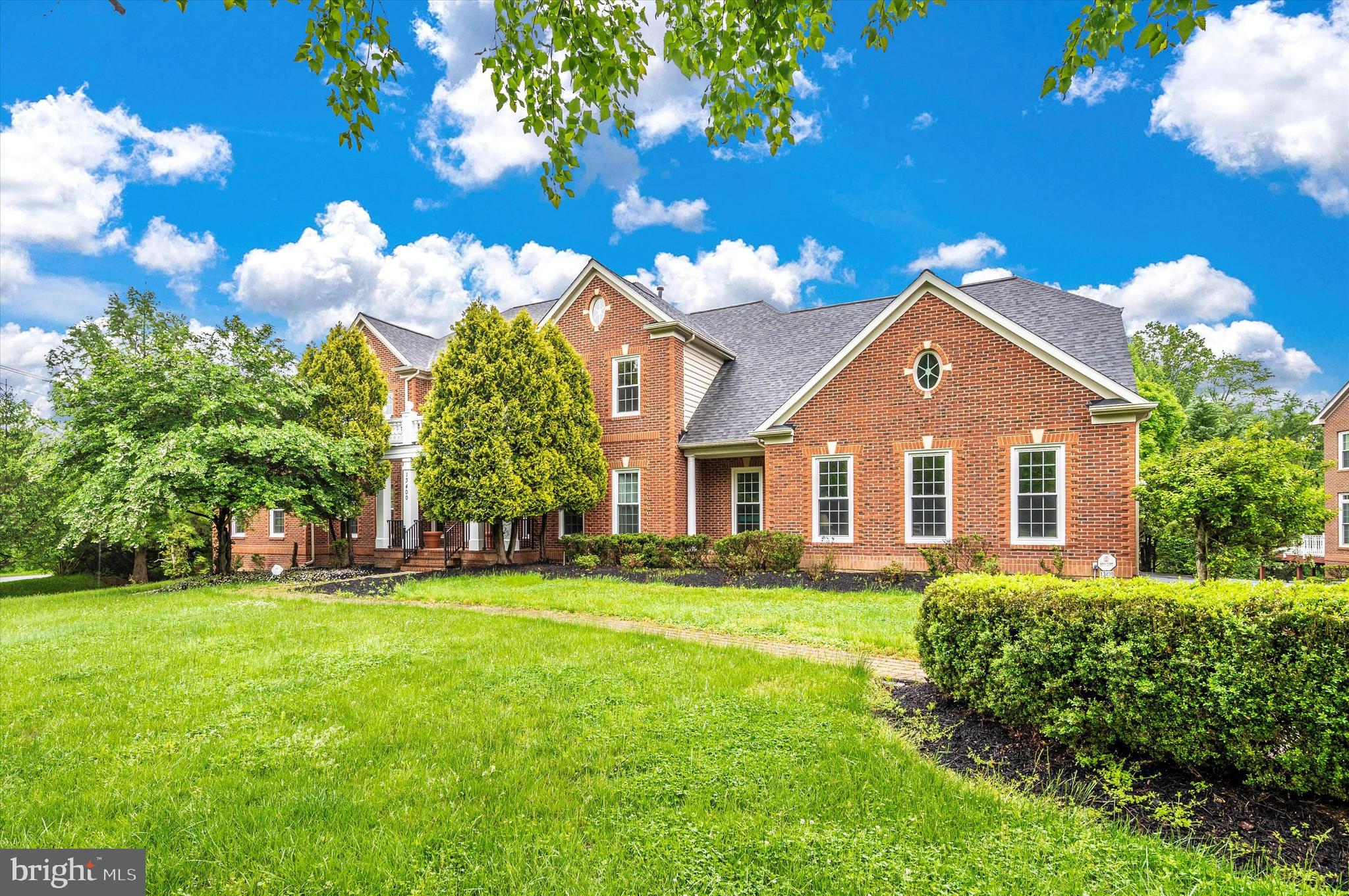 STONEY CREEK ESTATES - Residential