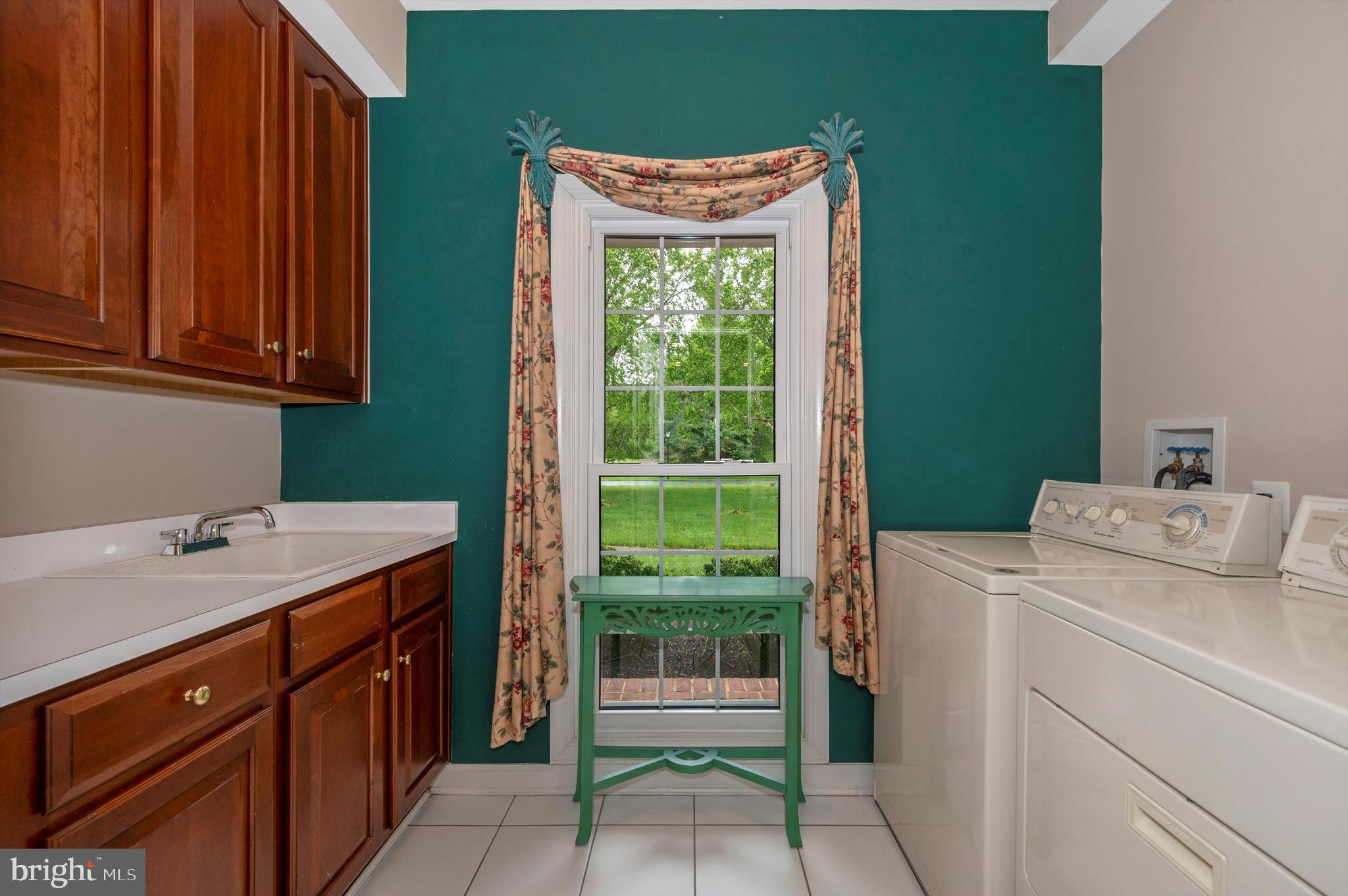 STONEY CREEK ESTATES - Residential