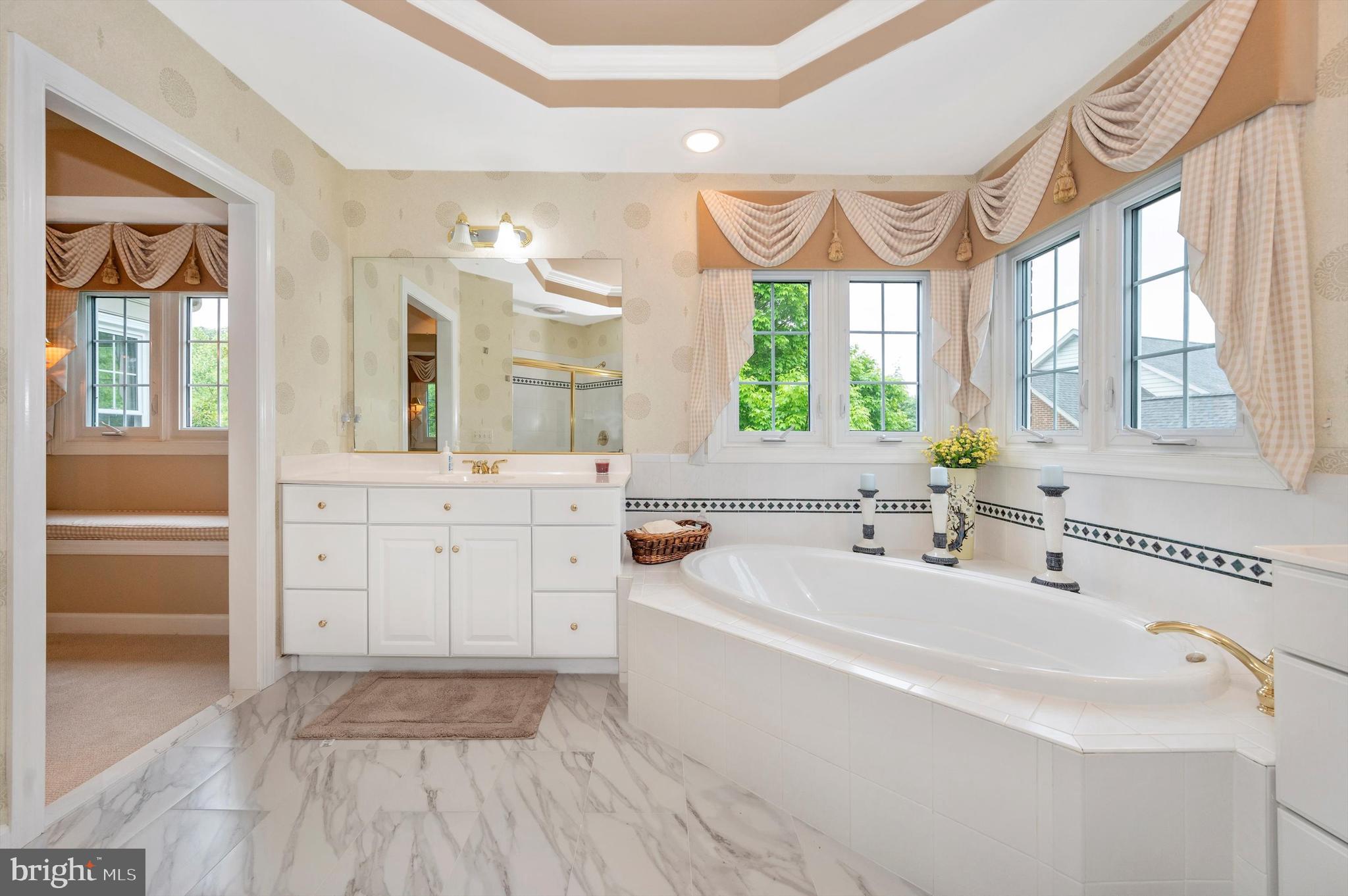 STONEY CREEK ESTATES - Residential