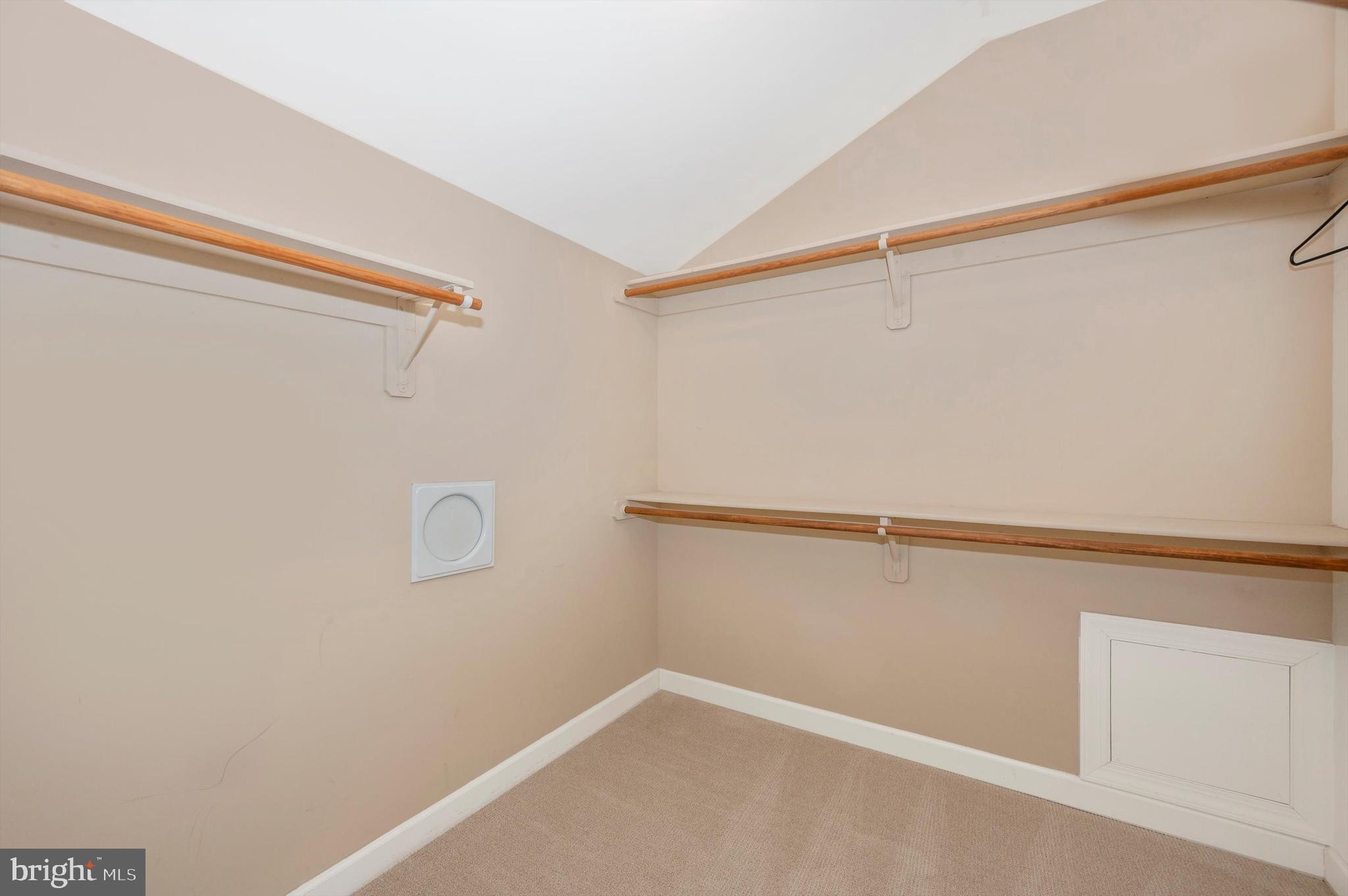 STONEY CREEK ESTATES - Residential