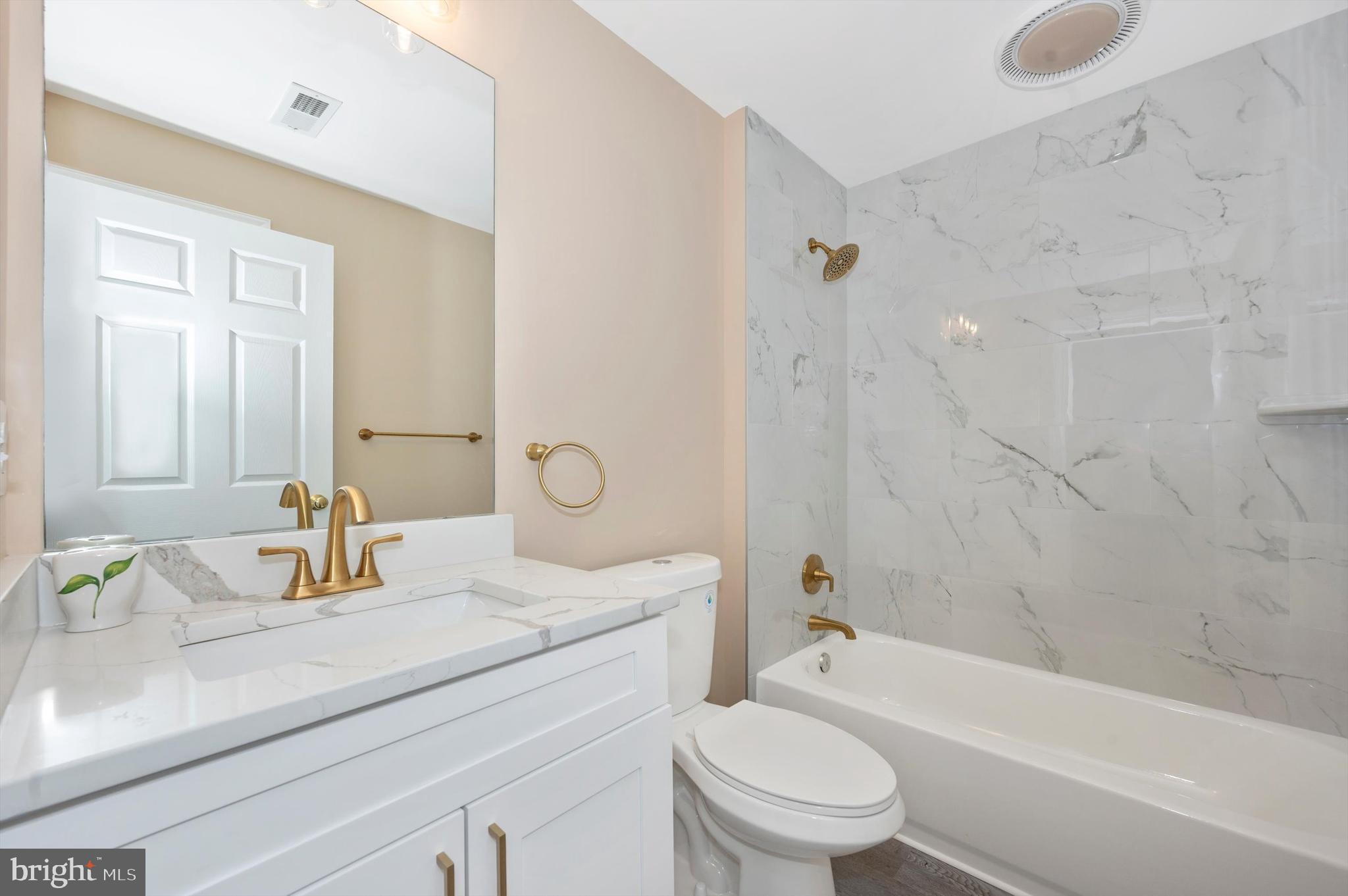 STONEY CREEK ESTATES - Residential