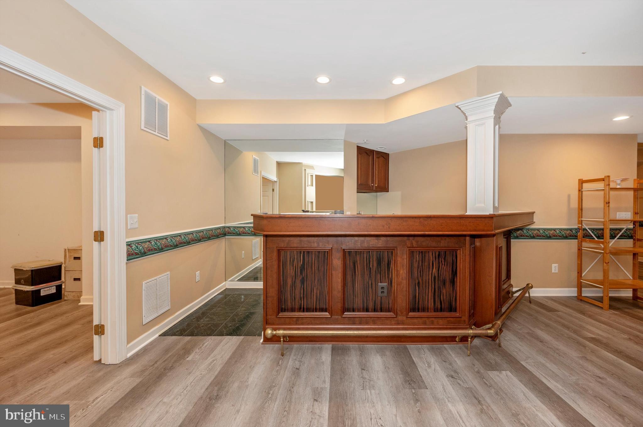 STONEY CREEK ESTATES - Residential